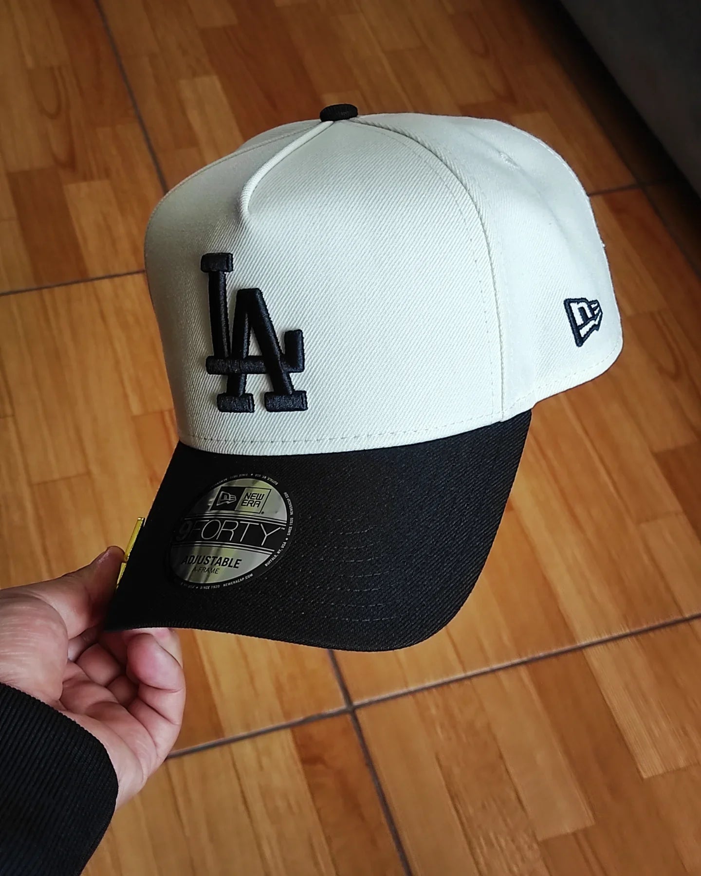 New Era Los Angeles Dodgers Serie Mundial 1999 Cromado negro 9 forty A-FRAME