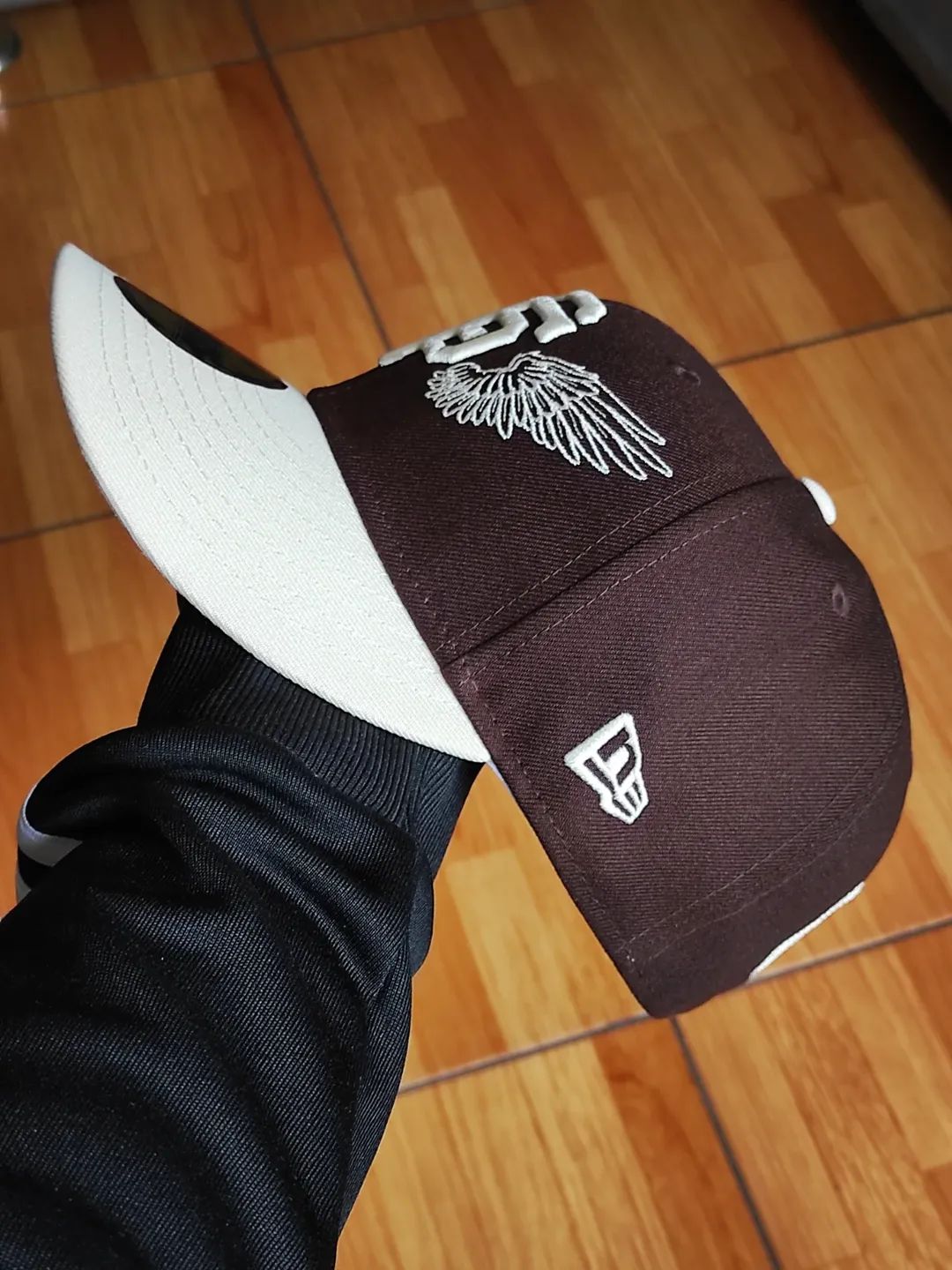 Gorra San Francisco Giants MLB Team Wings 59FIFTY Ajustada Marrón Oscuro