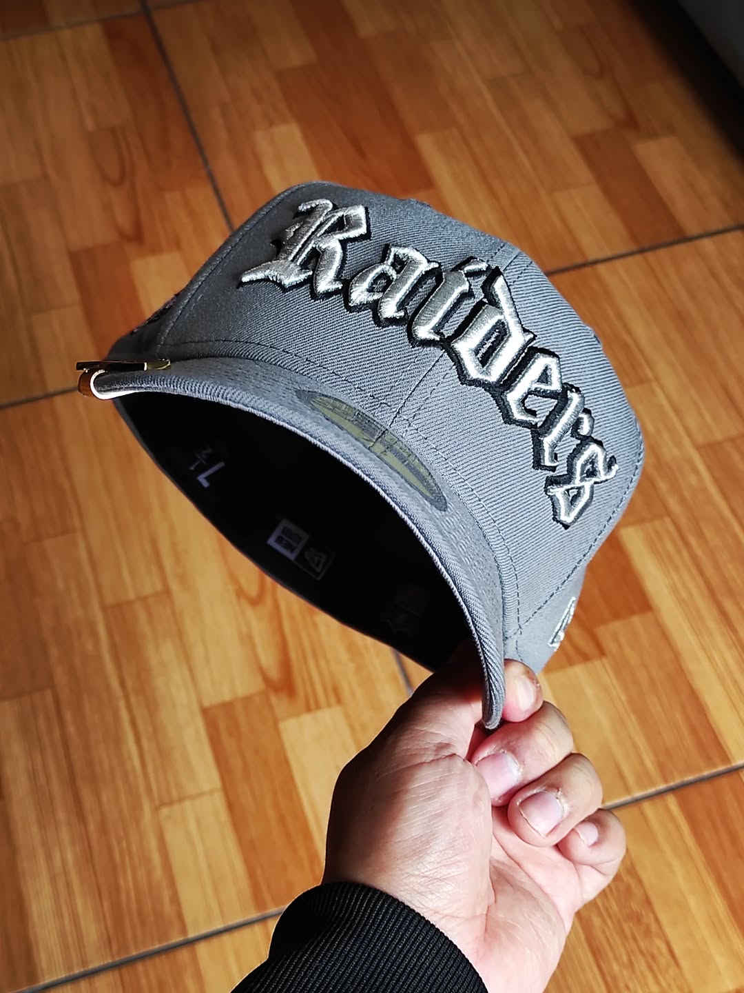 Gorra New Era Las Vegas Raiders 60 aniversario gris 59fifty