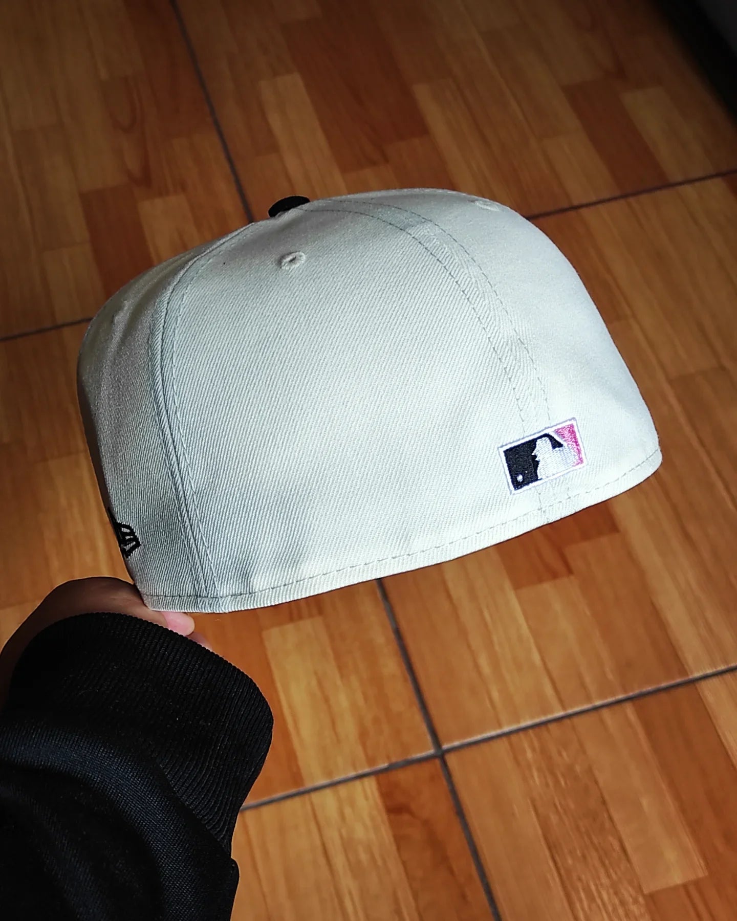 Gorra ajustada 59fifty New Era New York Yankees Rose Chrome Edición negra/rosa