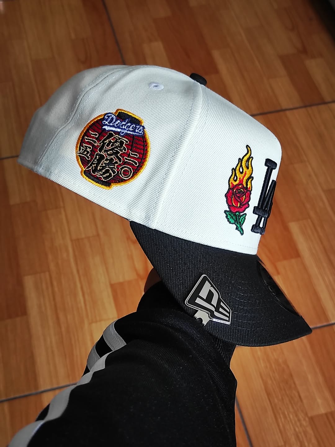 New Era Los Angeles Dodgers Campeones Serie Mundial 2025 Fire Rose Black Prime Edition 9Forty A Frame Snapback