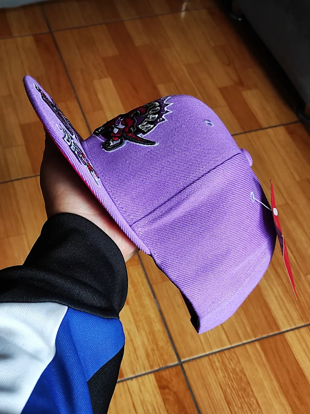 Gorra Snapback Toronto Raptors Mitchell & Ness NBA FRONT LOADED - Morada