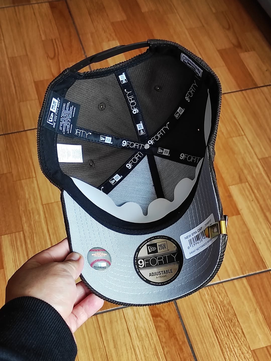 Gorra snapback 9FORTY A-FRAME "New era New York Yankees World Series 1996 Brown cord"