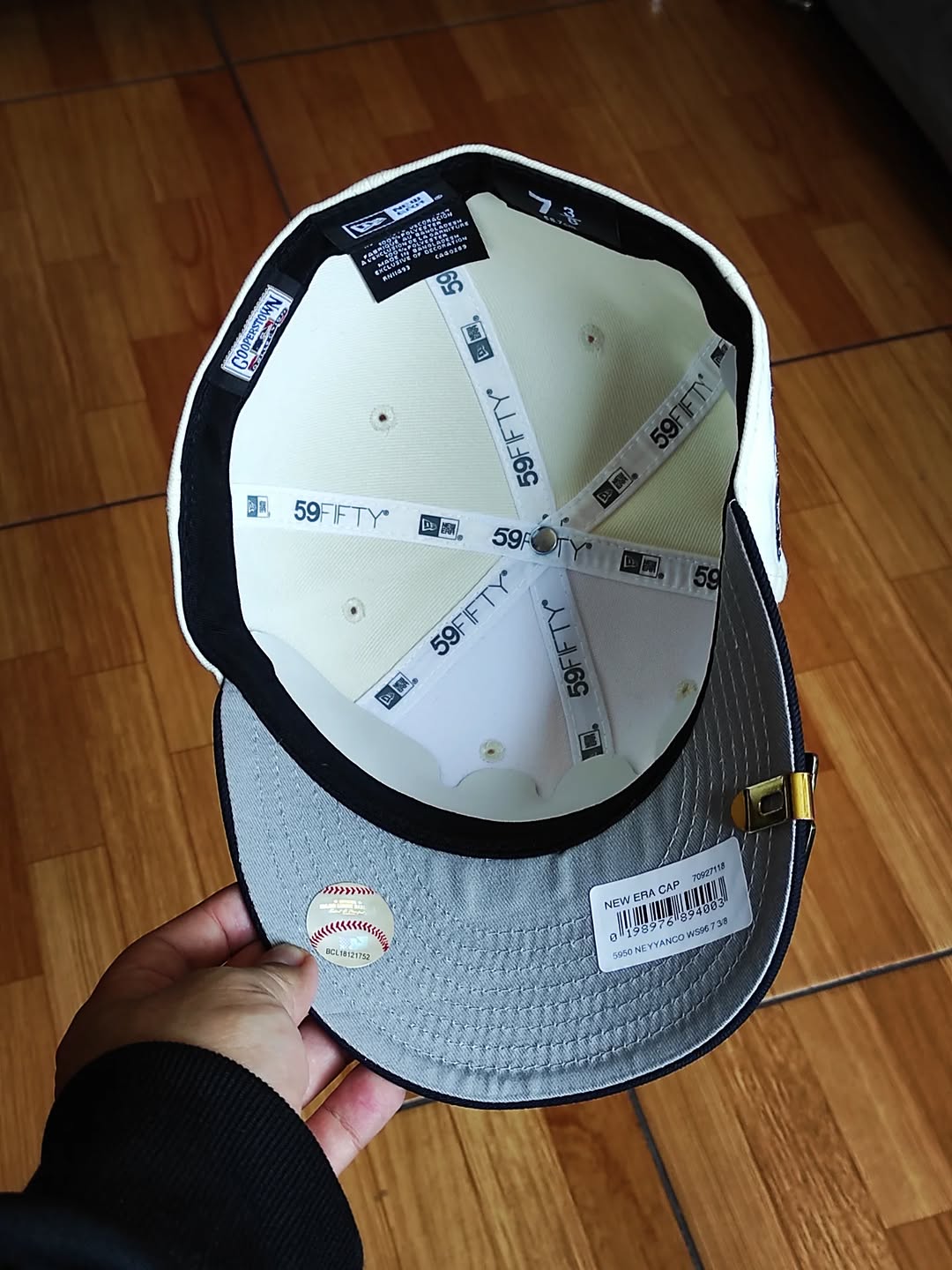 Gorra 59FIFTY de los New York Yankees de la Serie Mundial de la Nueva Era rosa🌹 cromada azul marino