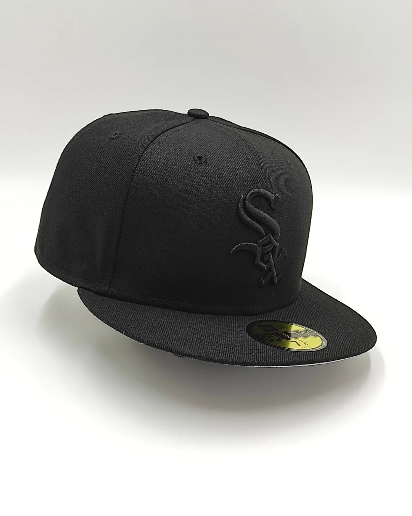 New Era Chicago White Sox negra sobre negra