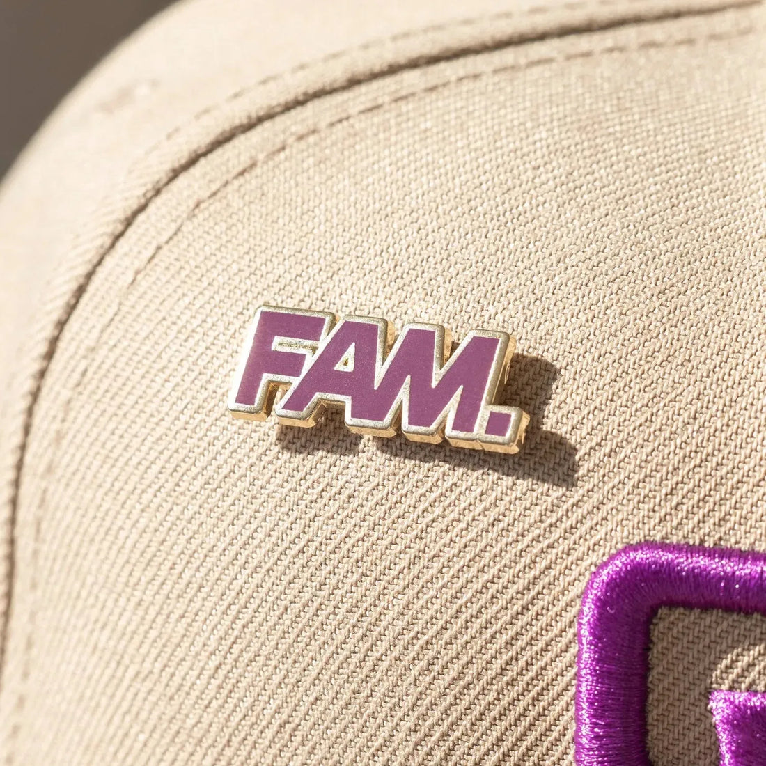 Gorra New Era 9Forty A-frame Anaheim Angels 50 aniversario camel / uva brillante 🍇 UV + pin 📌