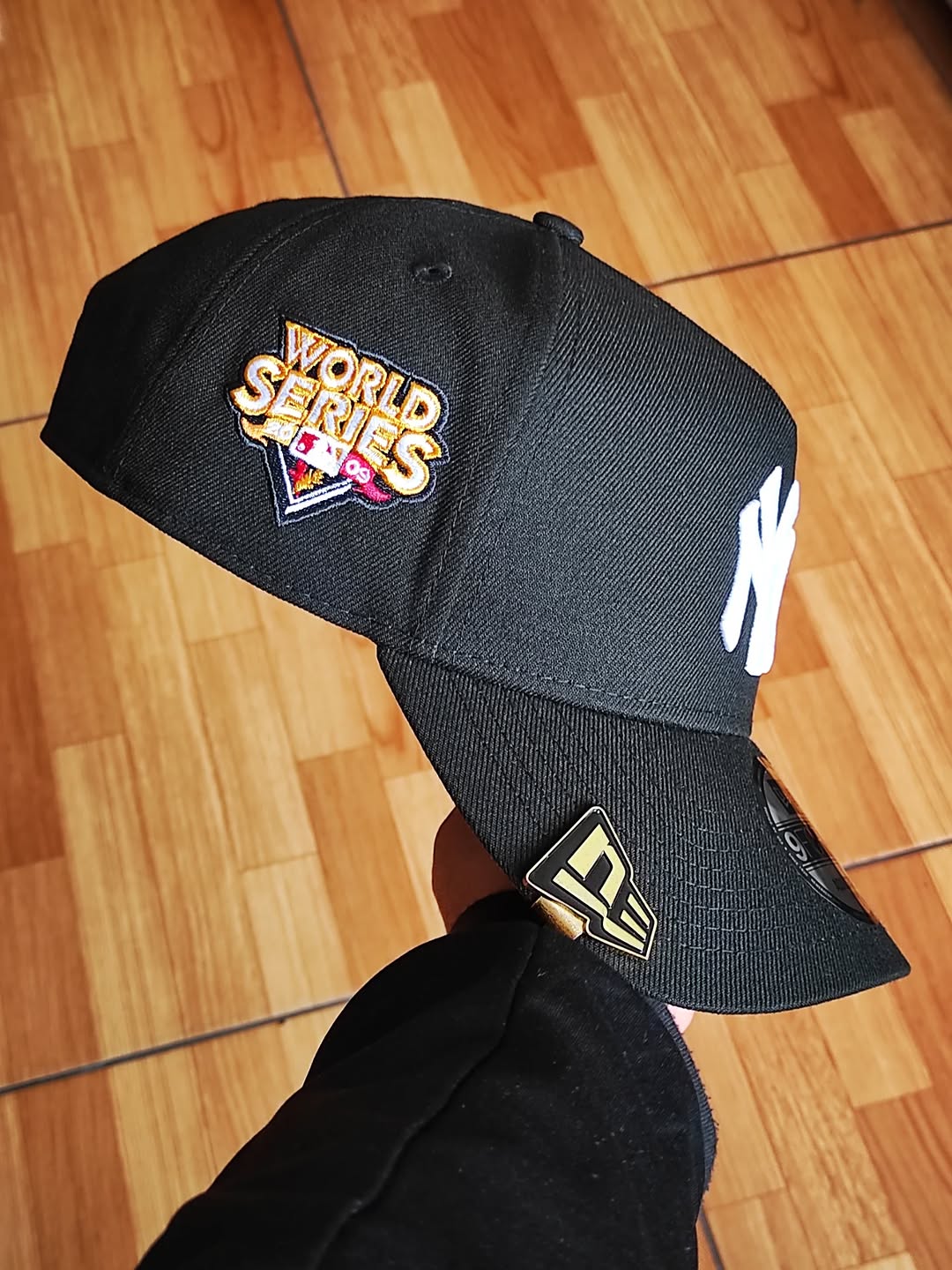 Gorra ajustable 9forty AFRAME New York Yankees negra Serie Mundial 2009