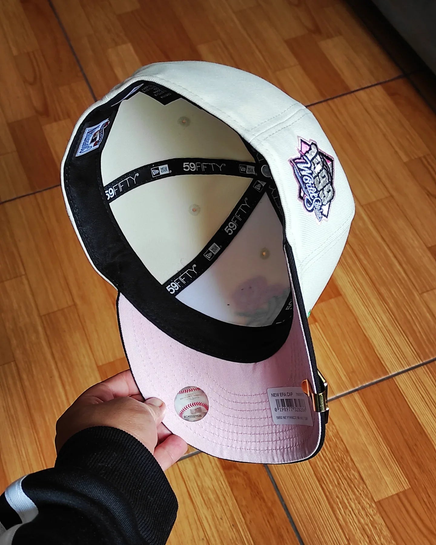 Gorra ajustada 59fifty New Era New York Yankees Rose Chrome Edición negra/rosa