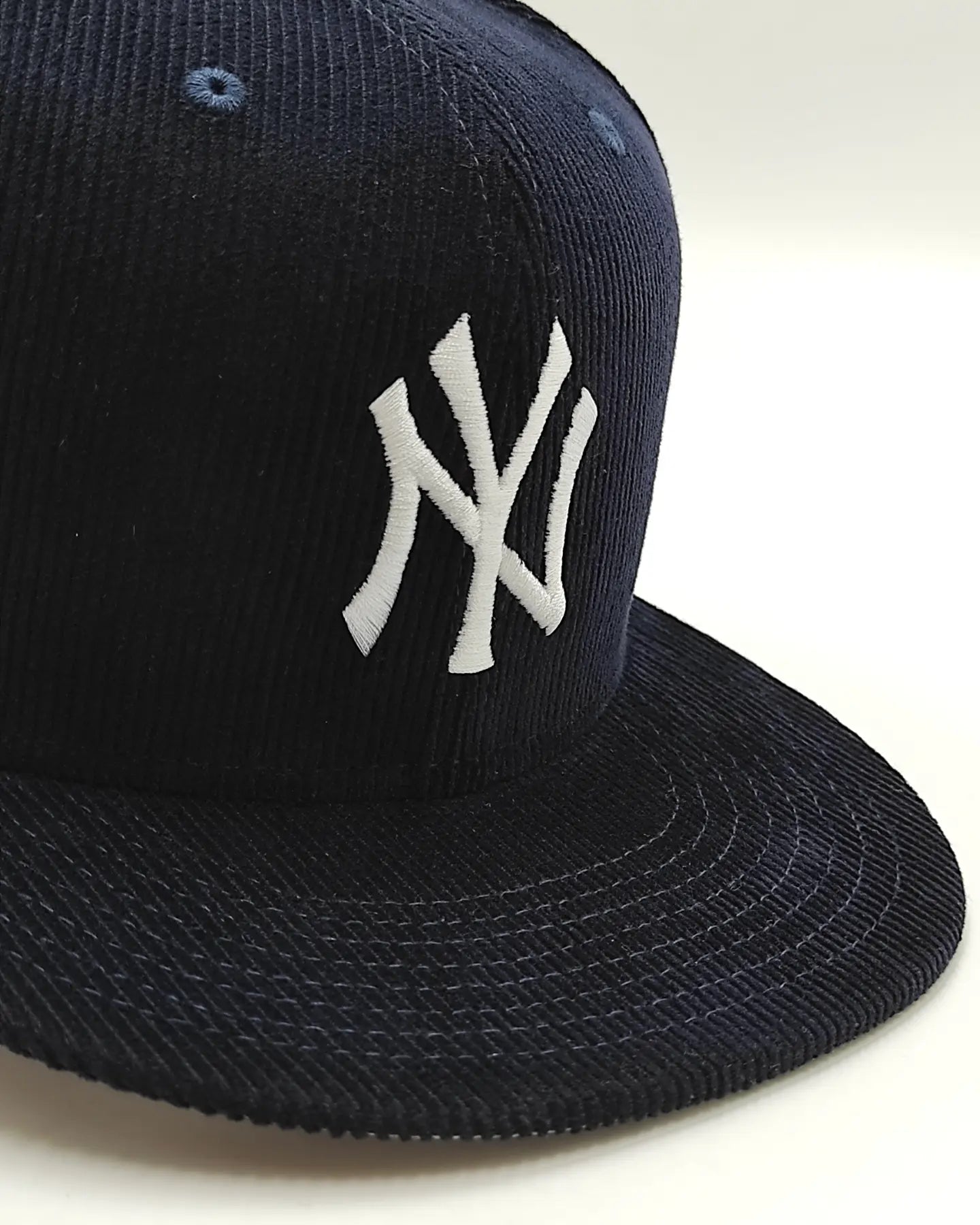 Gorra Ajustada Chicago Bulls OLD SCHOOL CORDUROY SIDE-PATCH Negra de New Era