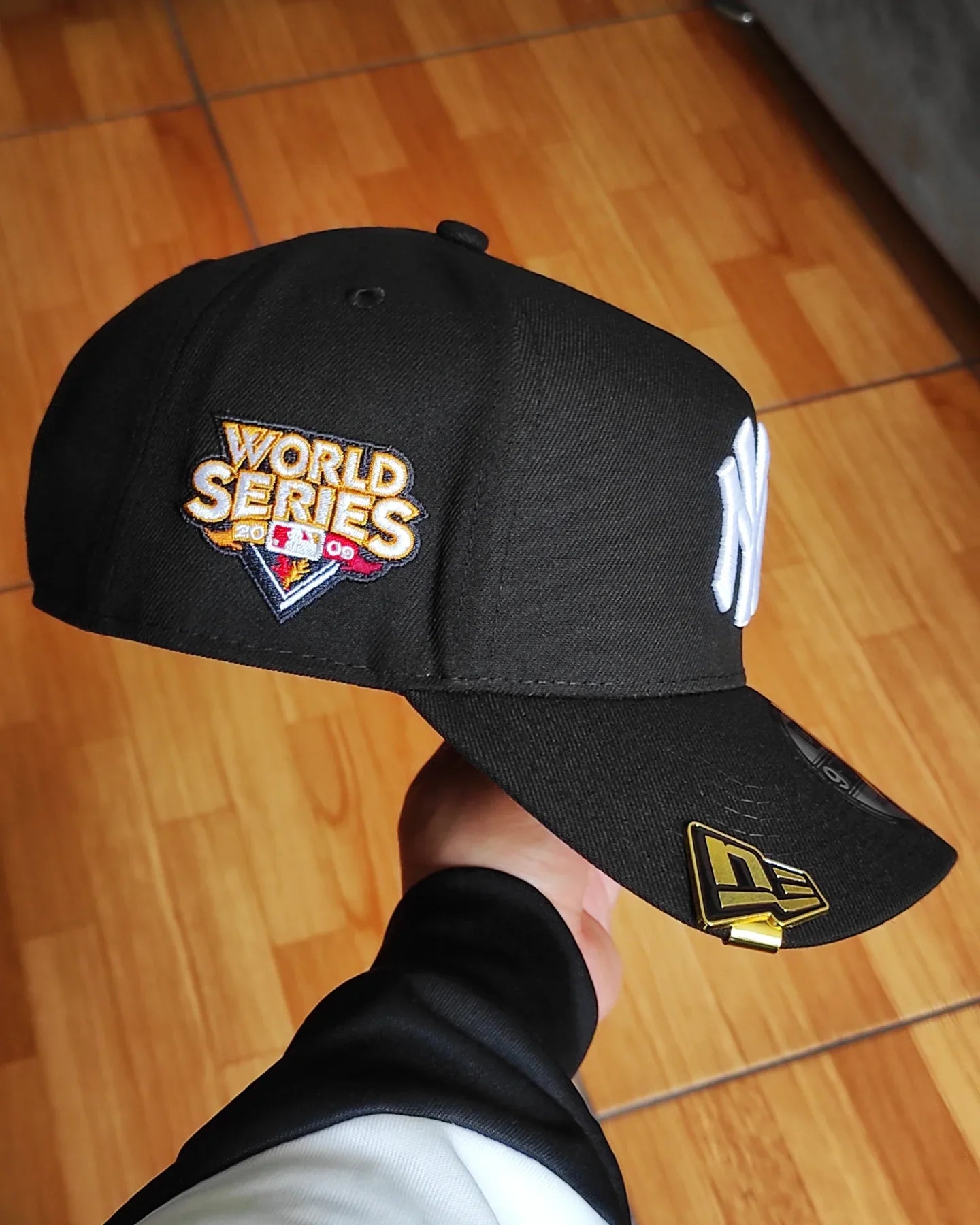 Gorra ajustable A-Frame 9Forty negra de los New York Yankees de la Serie Mundial de 2009