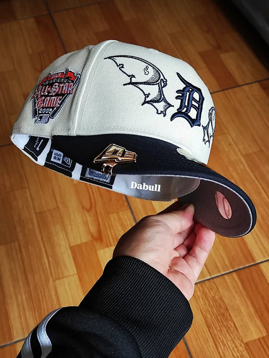Gorra Detroit Tigers MLB Team Wings 59FIFTY Ajustada Beige Claro