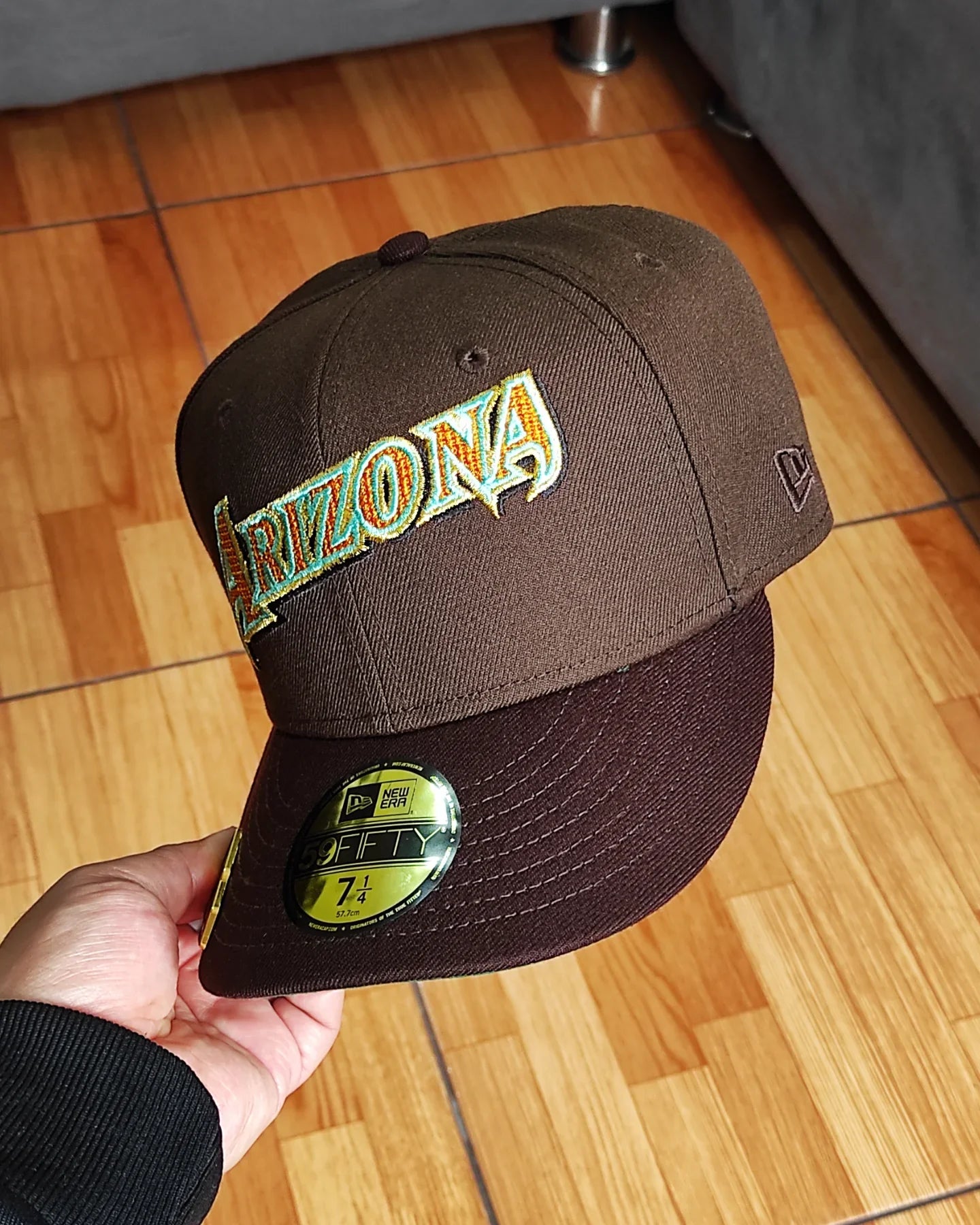 Gorra New Era 59 Fifty Arizona Diamondbacks Fields parche inaugural color café