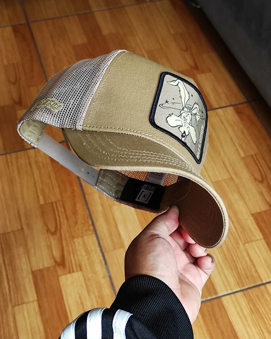 gorra de béisbol de camionero ajustable Looney Tunes de capslab