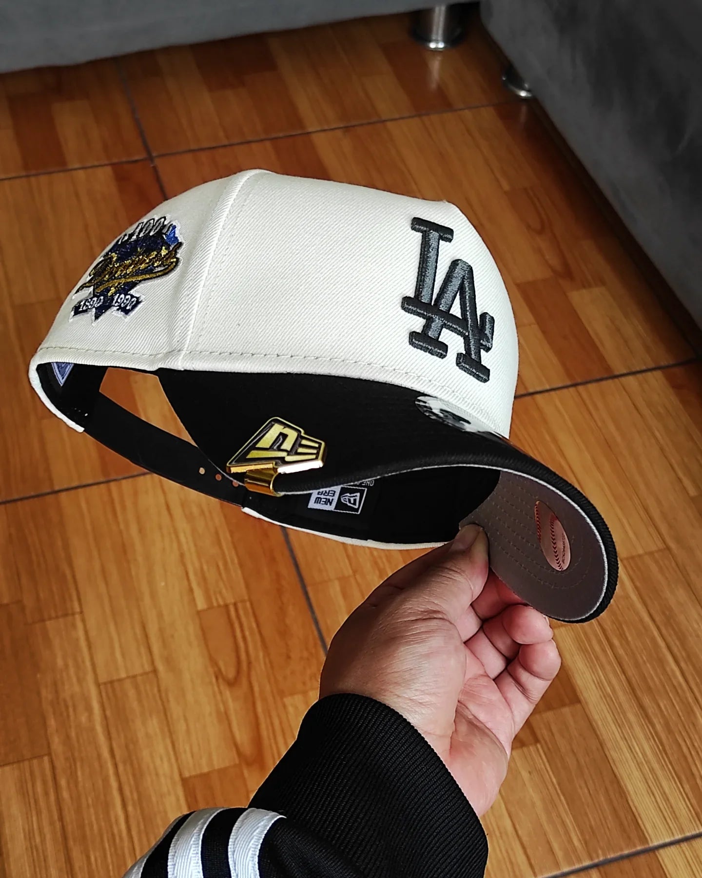 New Era Los Angeles Dodgers 100 aniversario Cromado negro 9 Forty A-FRAME