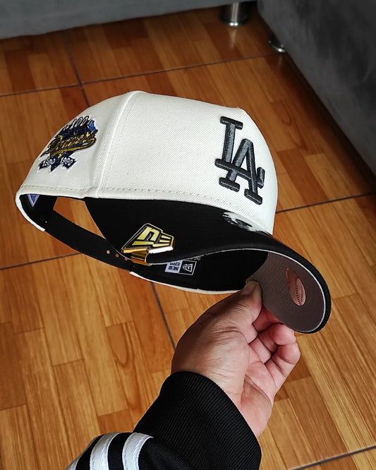 New Era Los Angeles Dodgers 100 aniversario Cromado negro 9 Forty A-FRAME
