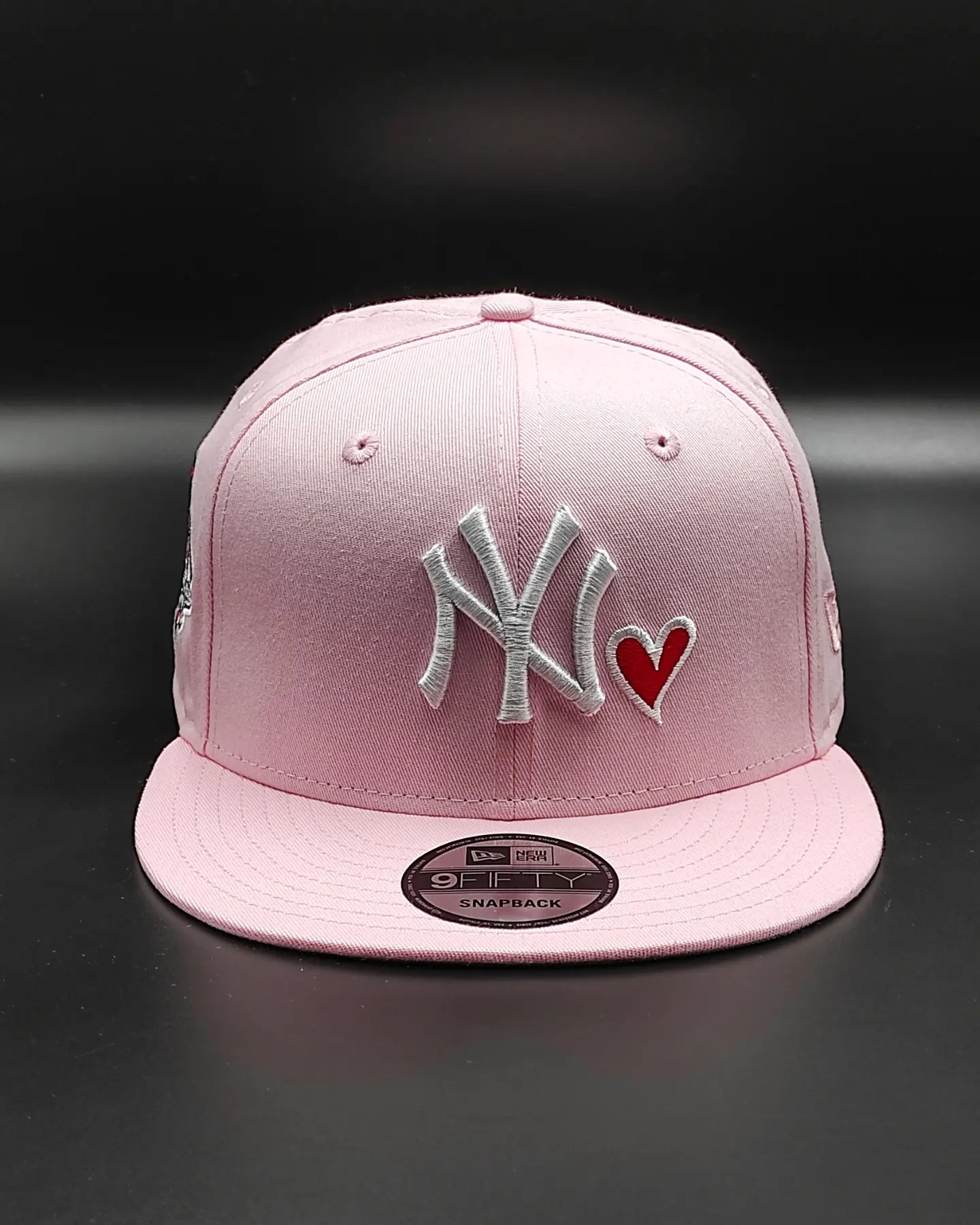 New Era New York Yankees Serie Mundial de 1999 colección corazón ❤️ Gorra 9Fifty Snapback