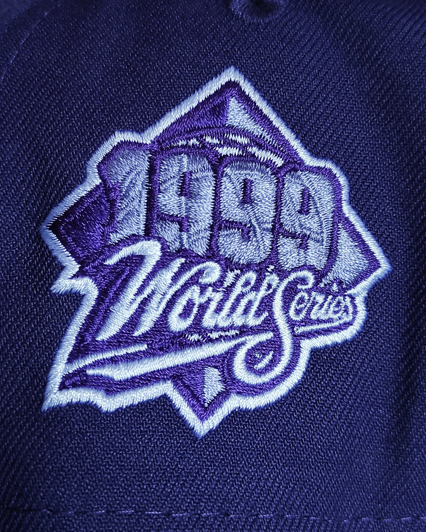 New Era New York Yankees Serie Mundial 1999 Morado 2 tonos 9FORTY A-FRAME