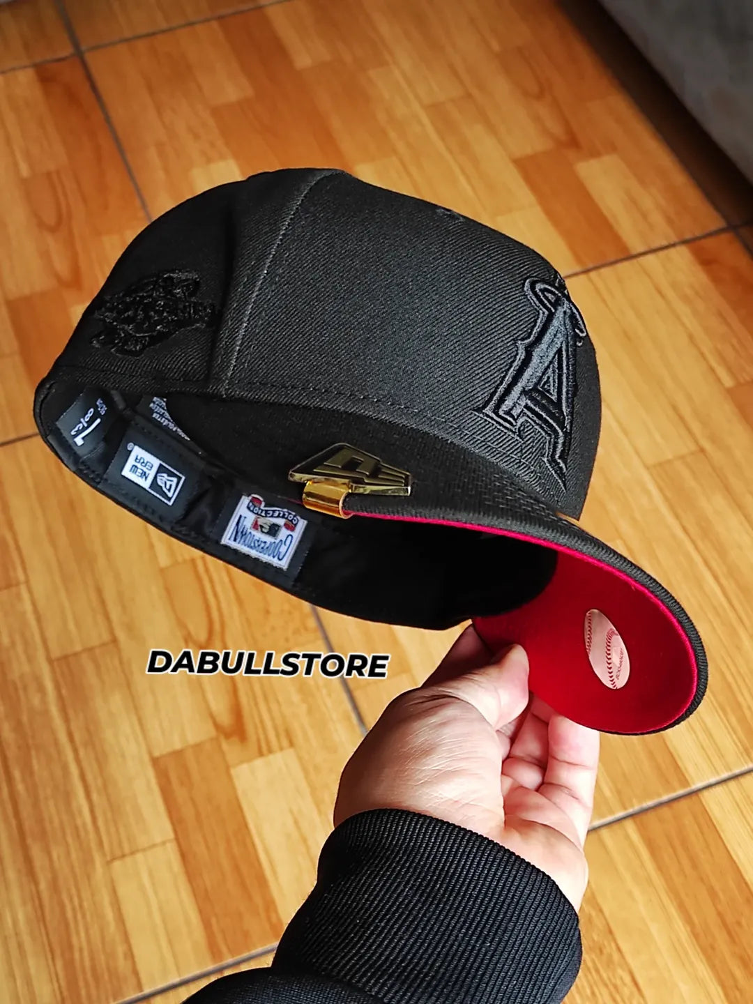 Gorra 59FIFTY New Era ANAHEIM ANGELS negra roja