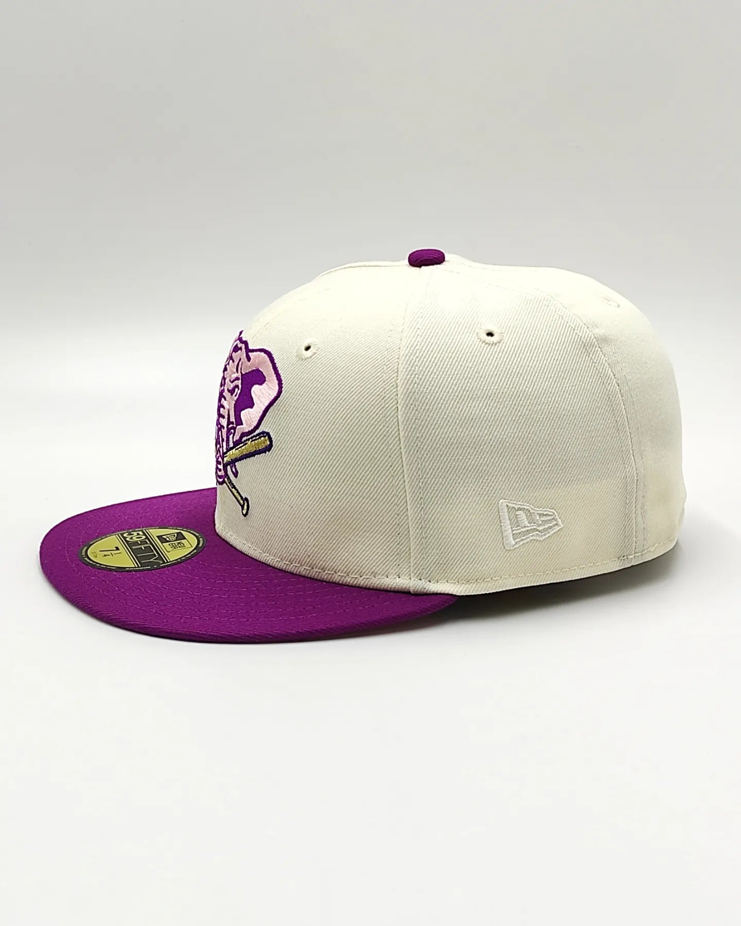 Gorra ajustada 59fifty de edición Prime con cúpula color crema por el 25.º aniversario de los Oakland Athletics de New Era