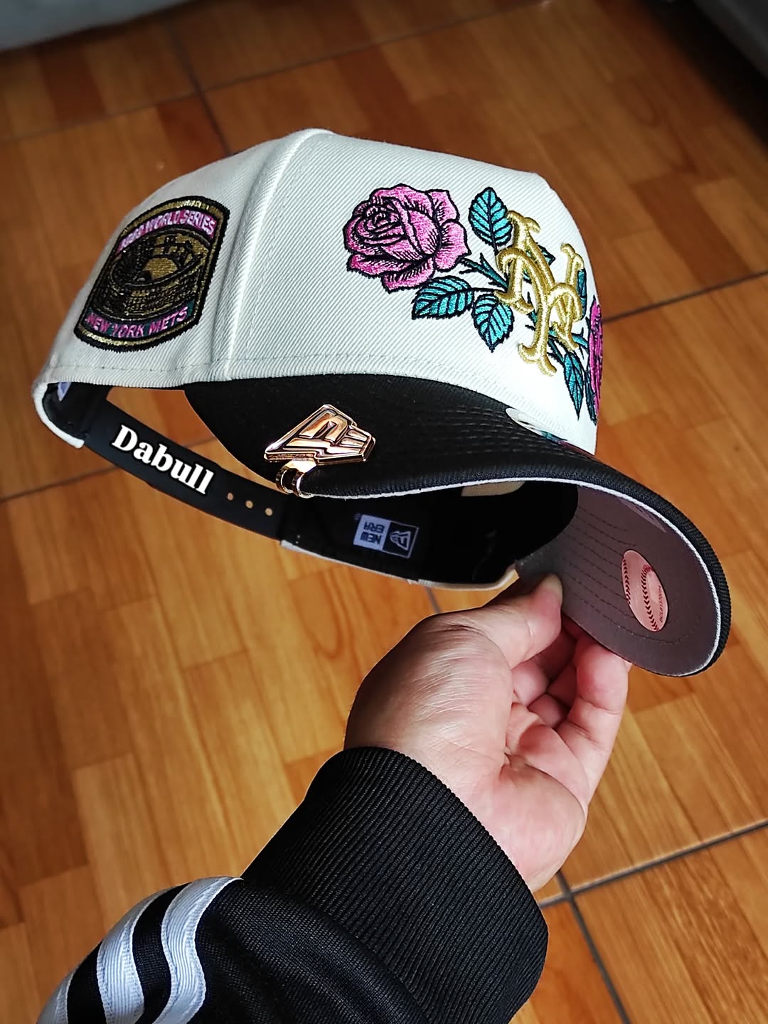 New Era New York Mets World Series 1969 Rose Chrome Two Tone Edition 9Forty A Frame Snapback