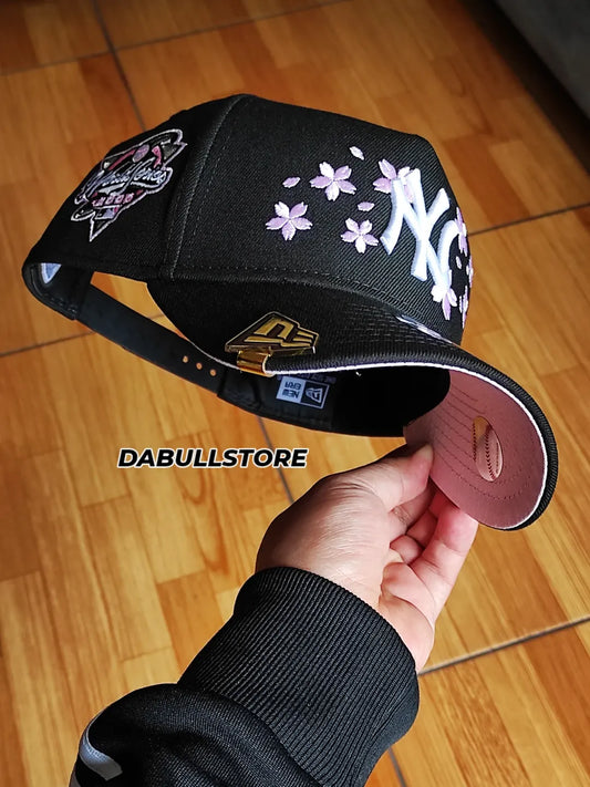New Era New York Yankees Serie Mundial sakura🌸 NEGRA 9forty a frame