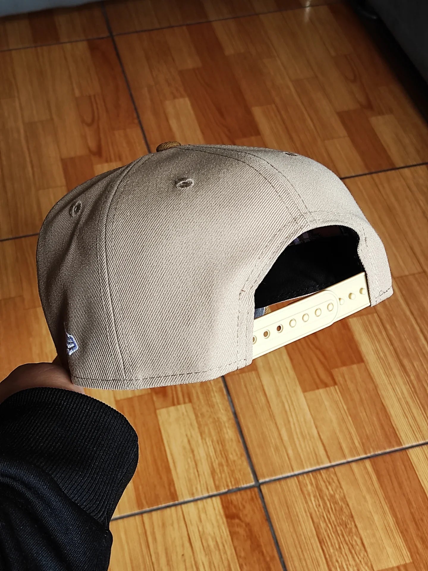 New Era Los Angeles Dodgers flame 🔥two Tone Brown light  9FIFTY snapback