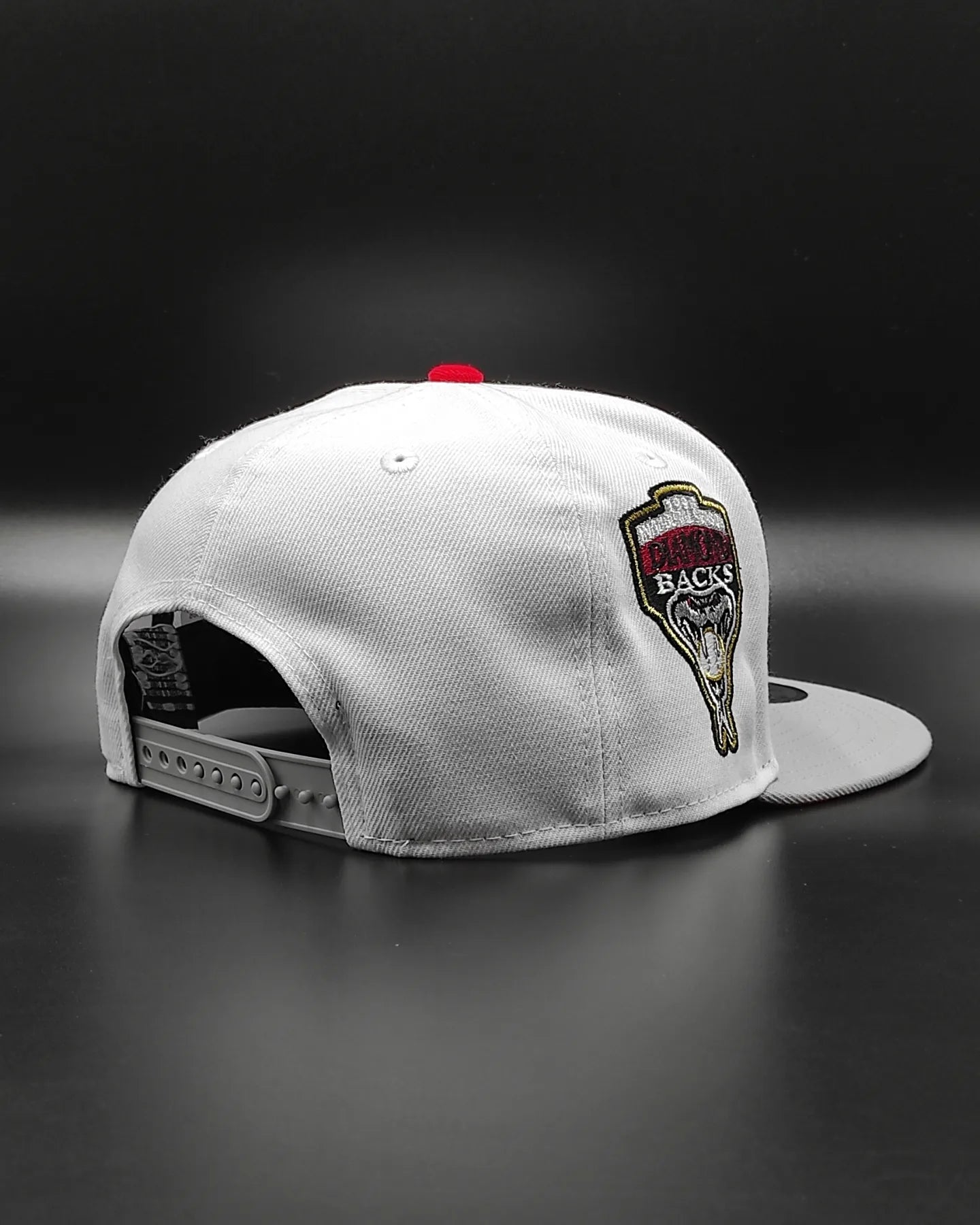 New Era Arizona Diamondbacks 1998 New Era 9Fifty Snapback blanco, rojo, plomo