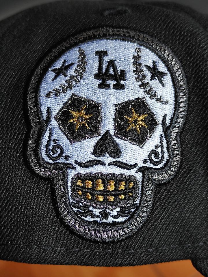 Gorra New Era Los Angeles Dodgers calavera ☠️ Edición negra 9Forty A Frame Snapback