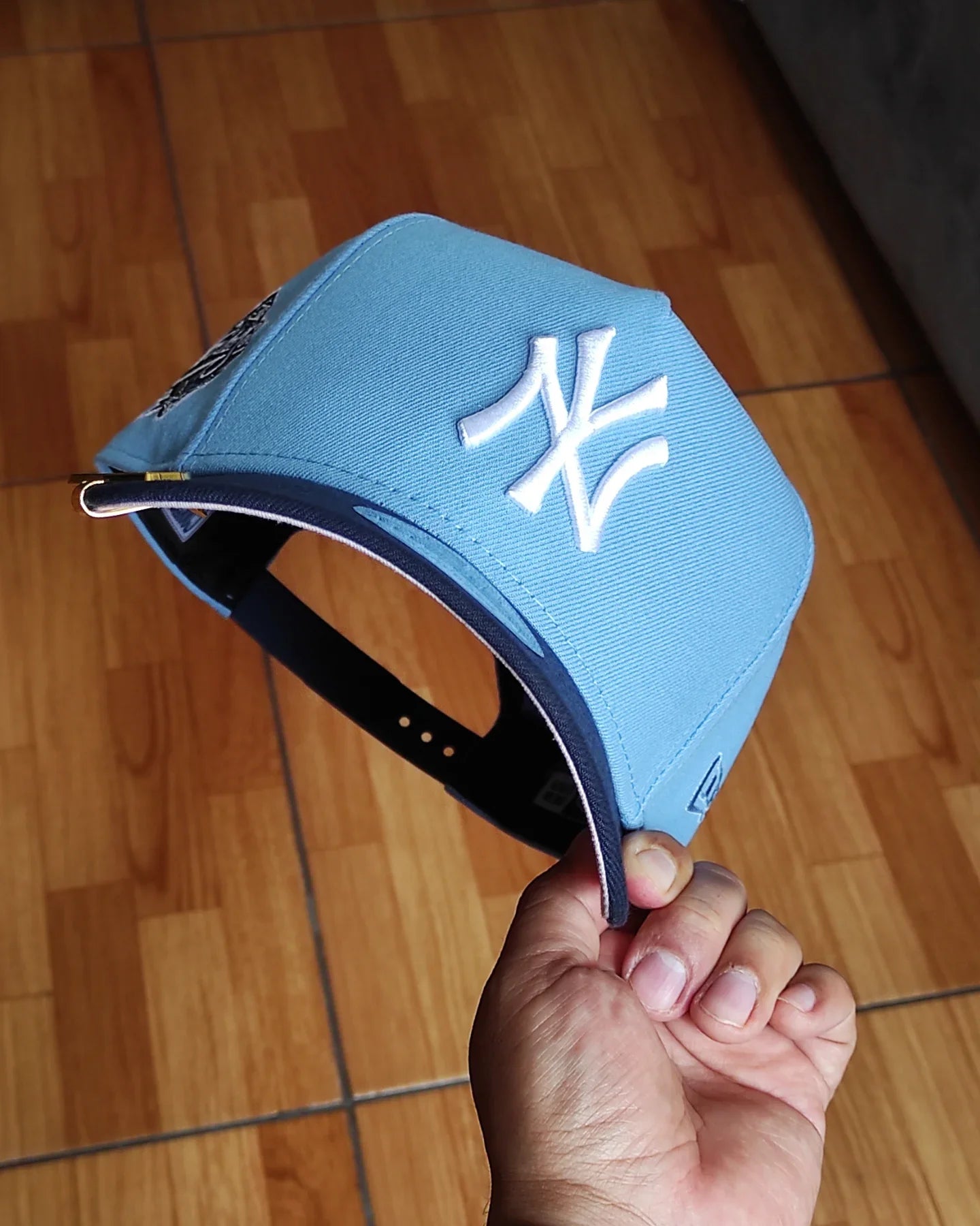 New Era New York Yankees Serie Mundial 1999 AZUL/Celeste Bicolor 9FIFTY A-FRAME Snapback