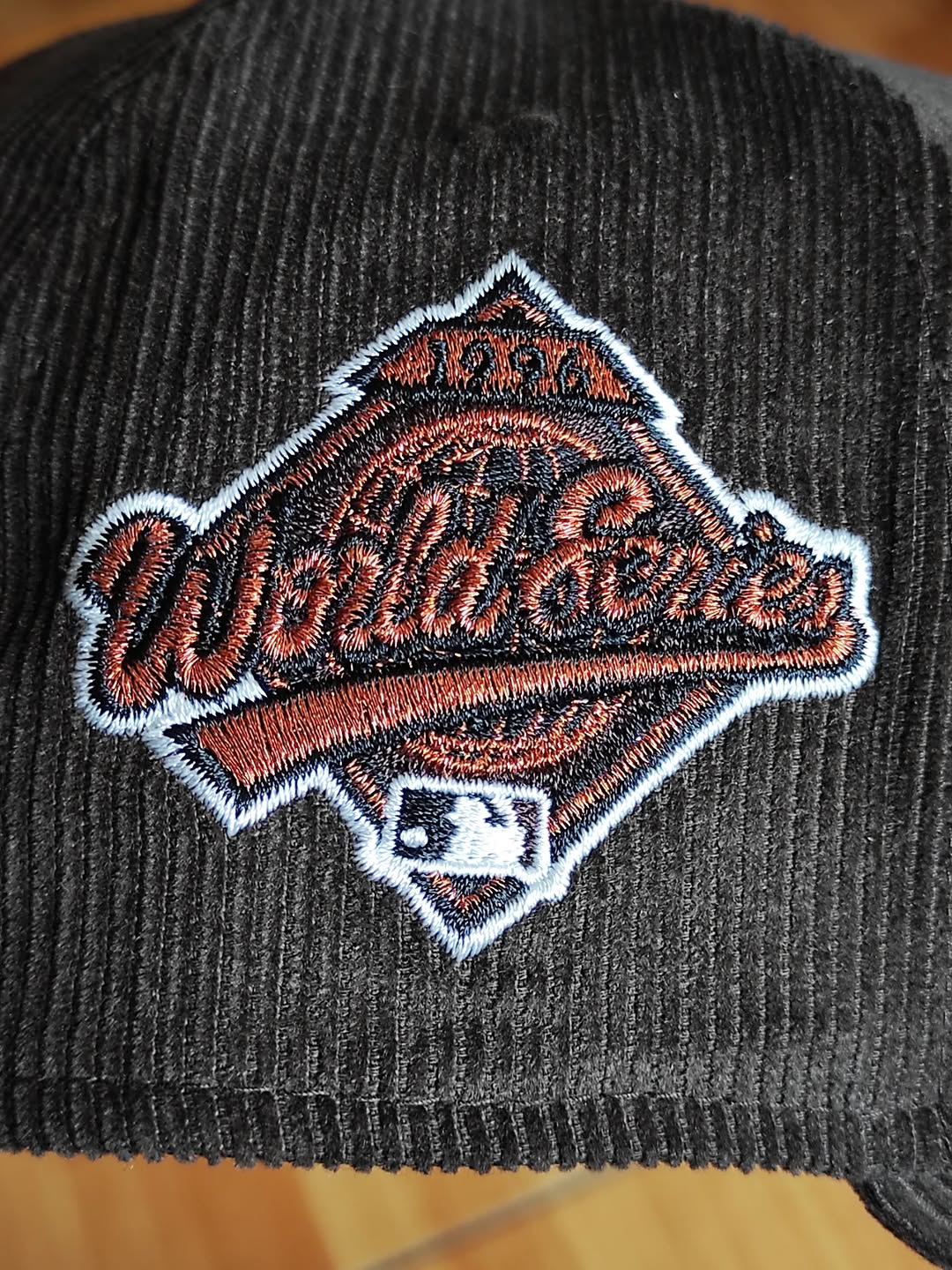 Gorra snapback 9FORTY A-FRAME "New era New York Yankees World Series 1996 Brown cord"