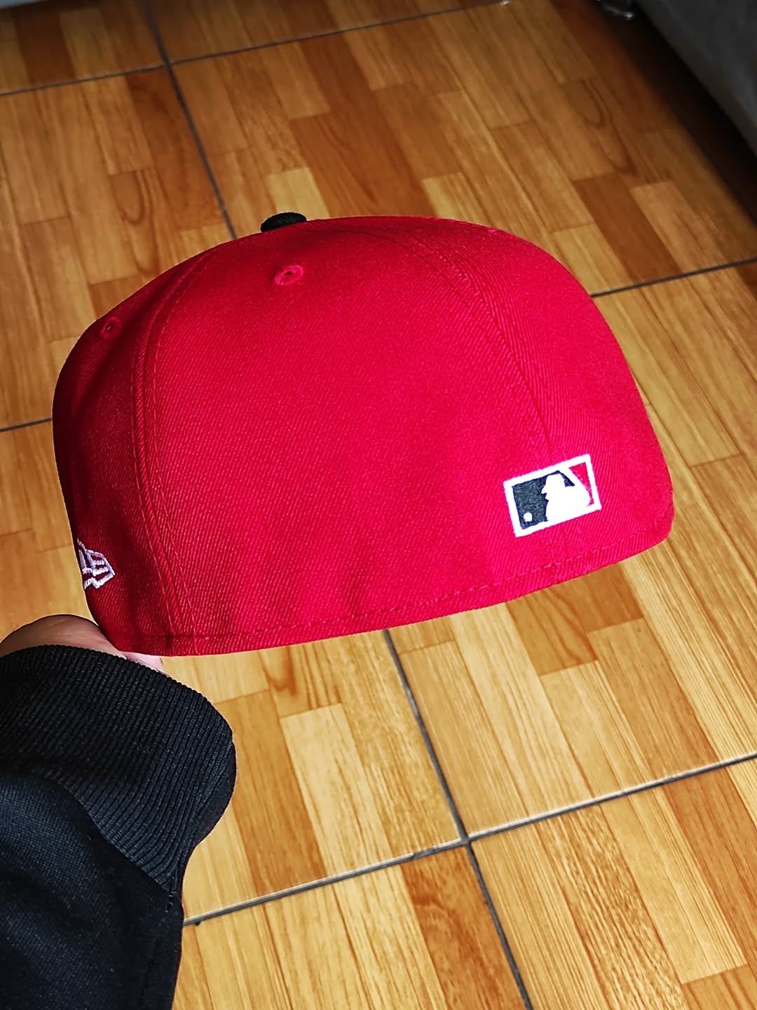 Gorra ajustada 59FIFTY de los New York Yankees Champions 2000 New Era roja y negra