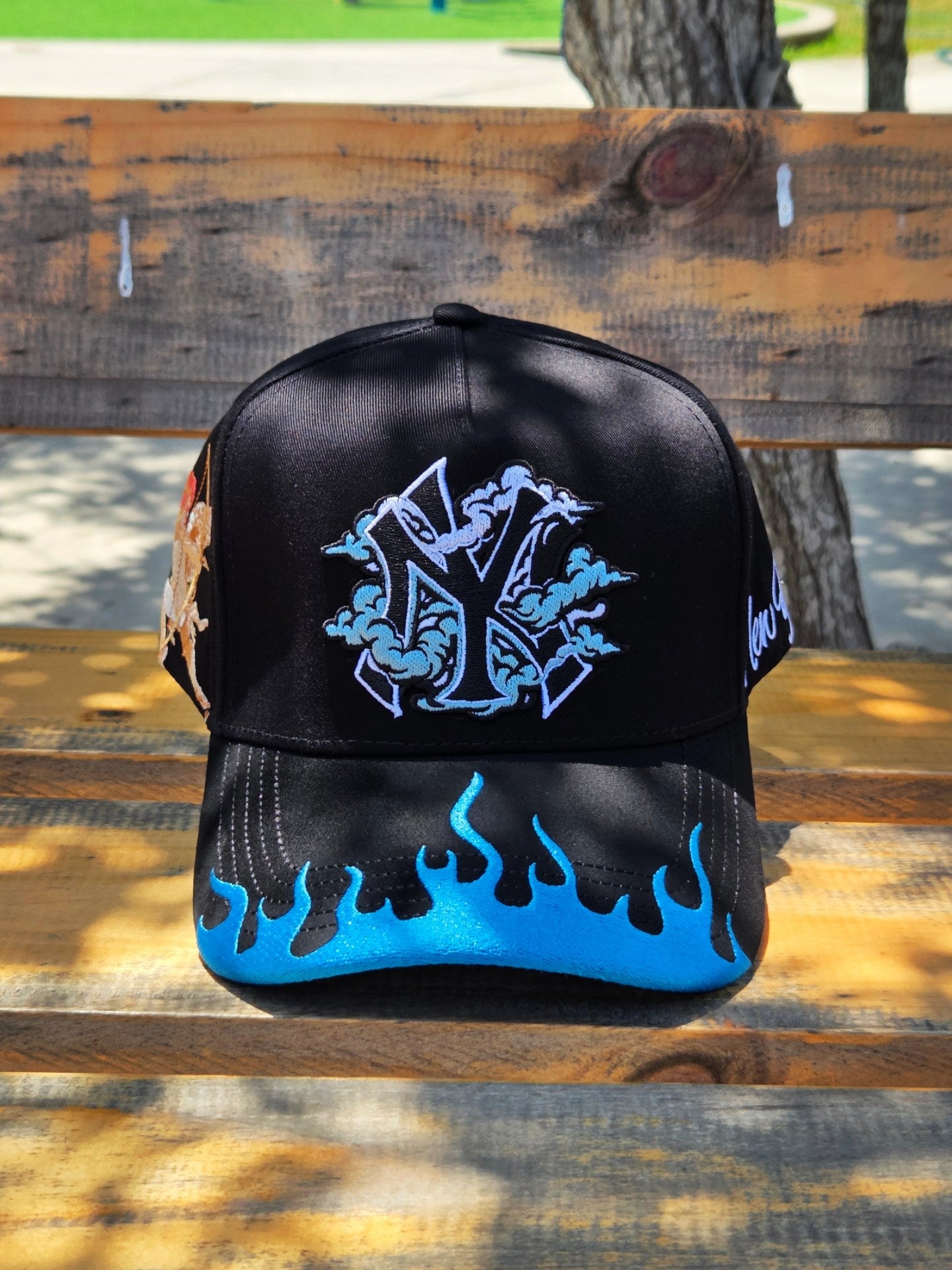 Gorra Qori Caps colección Cloud☁️ & Yankees🔥 a-frame Snapback