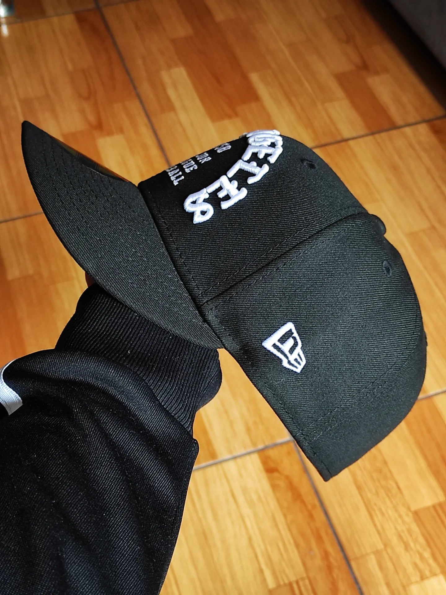 New Era Los Angeles Dodgers CALAVERA 💀 Edición Cromo Negro 59fifty ajustada
