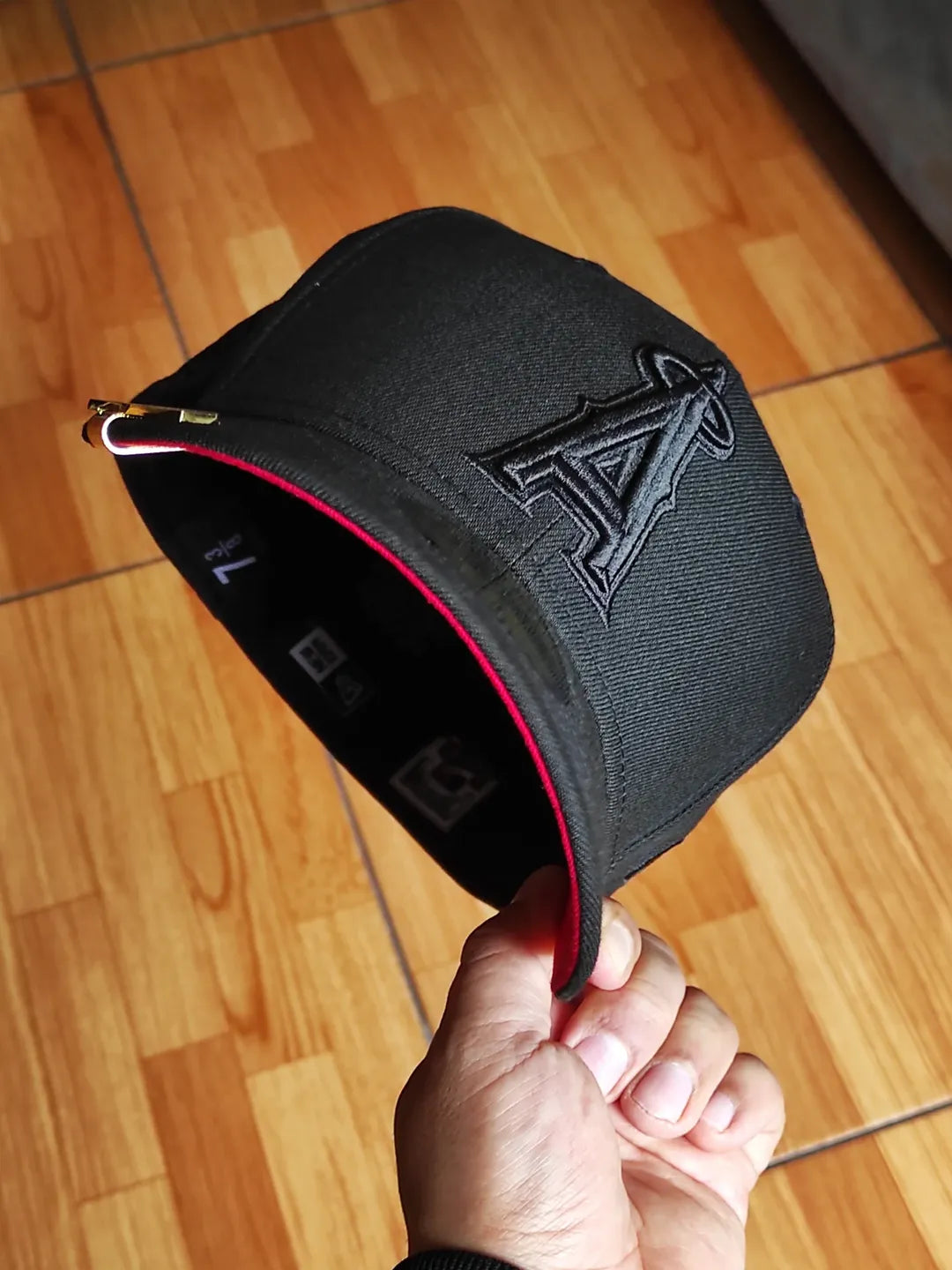Gorra 59FIFTY New Era ANAHEIM ANGELS negra roja