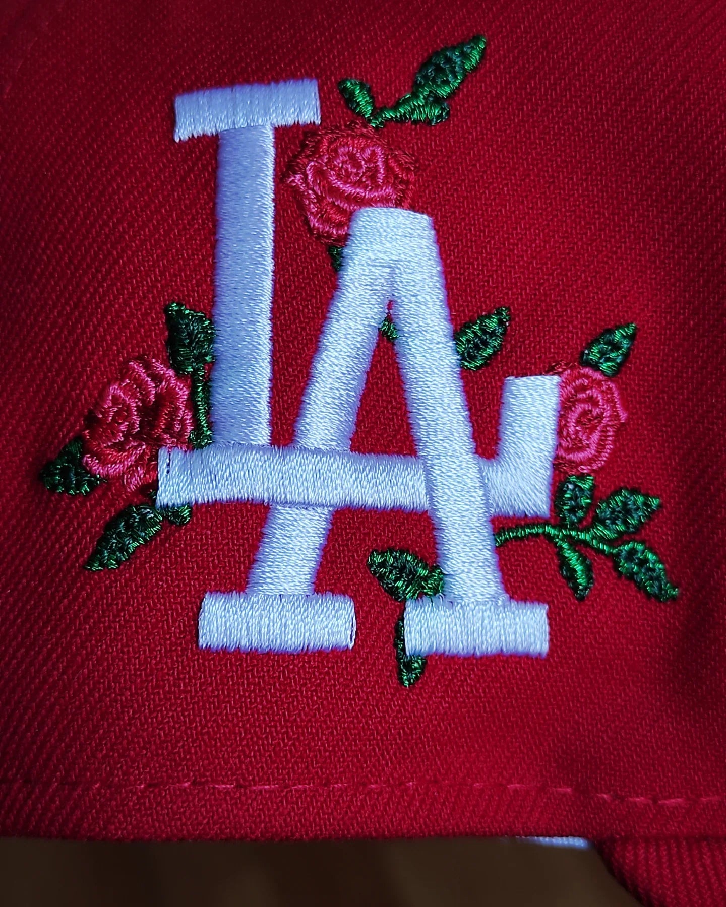 Gorra New Era Los Angeles Dodgers Script Flower roja 59 FIFTY AJUSTADA