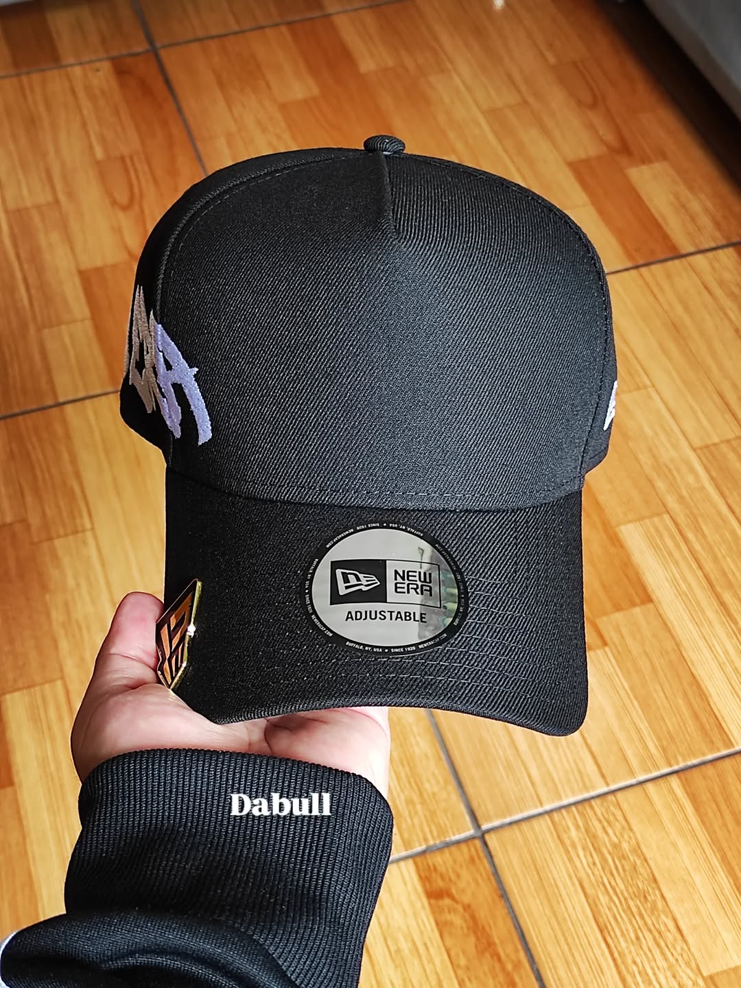 Gorra New Era Essential negra 9Forty A-Frame