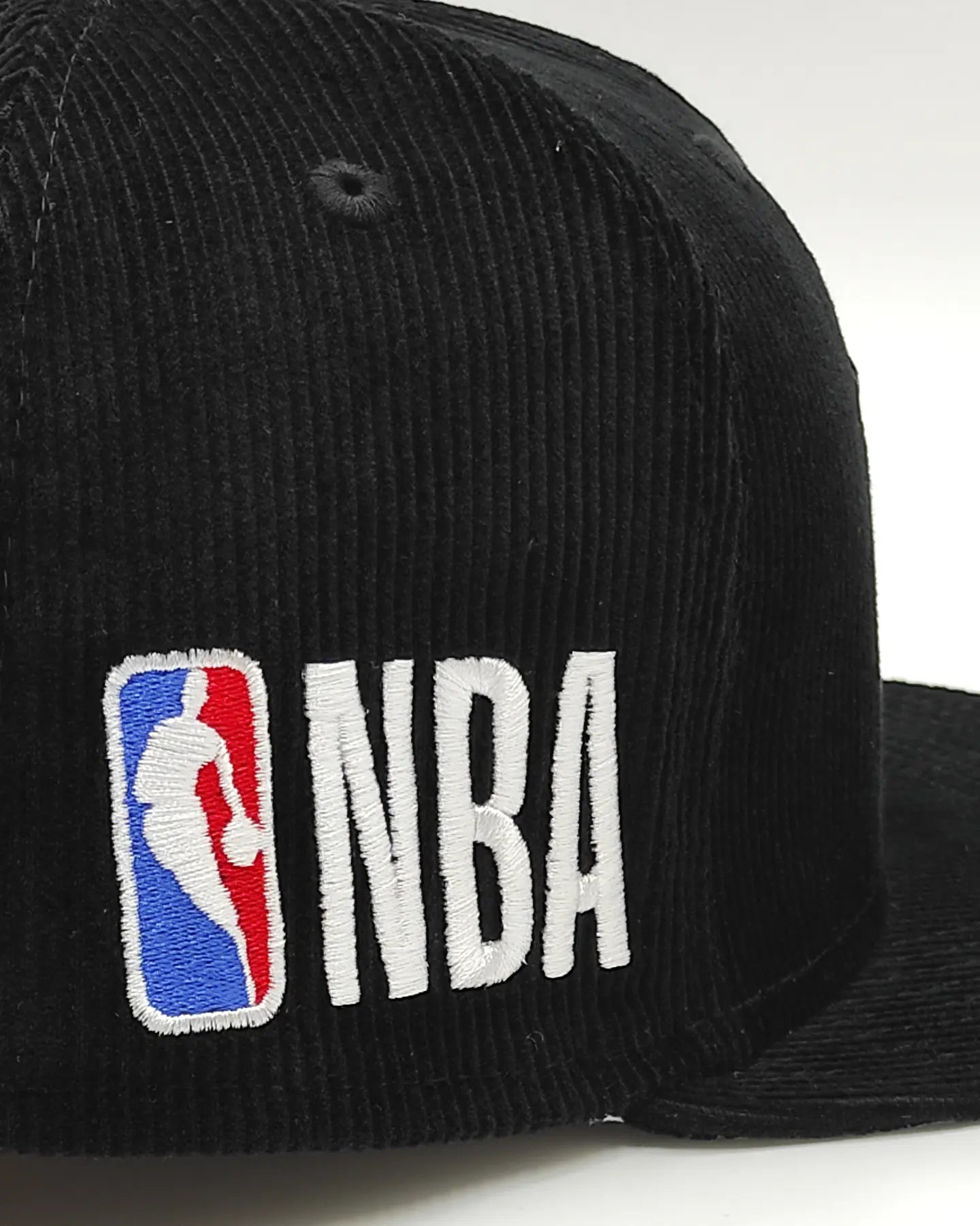 Gorra Ajustada Chicago Bulls OLD SCHOOL CORDUROY SIDE-PATCH Negra de New Era