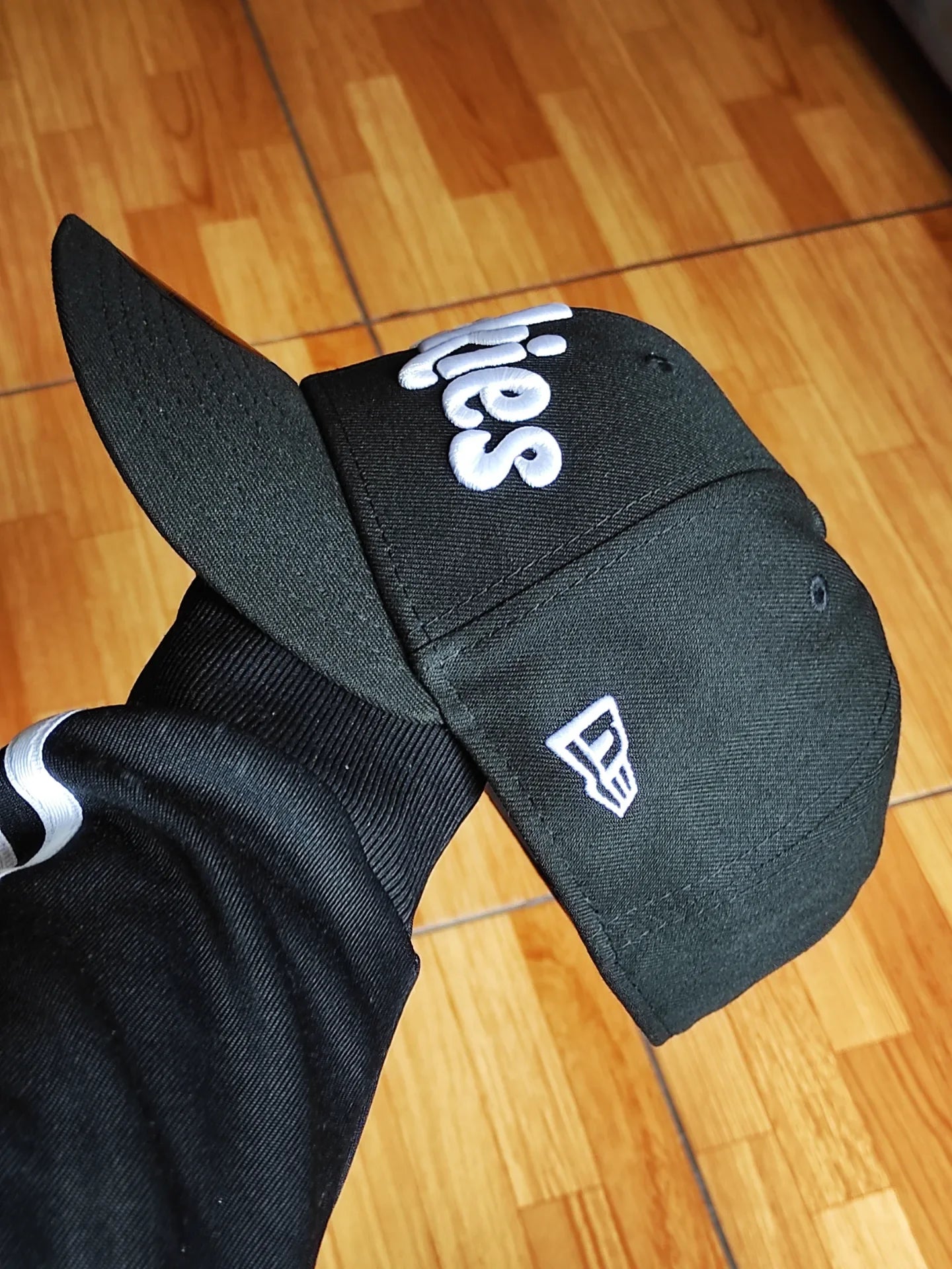 Gorra Cookies X New Era Fitted Hell's Kitchen Logo Original