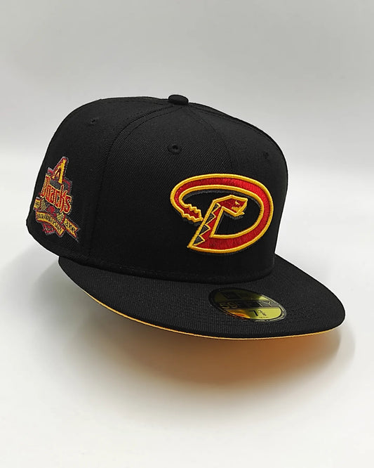 Gorra ajustada New Era Arizona Diamondbacks 10.º aniversario edición metálica fuego 59Fifty