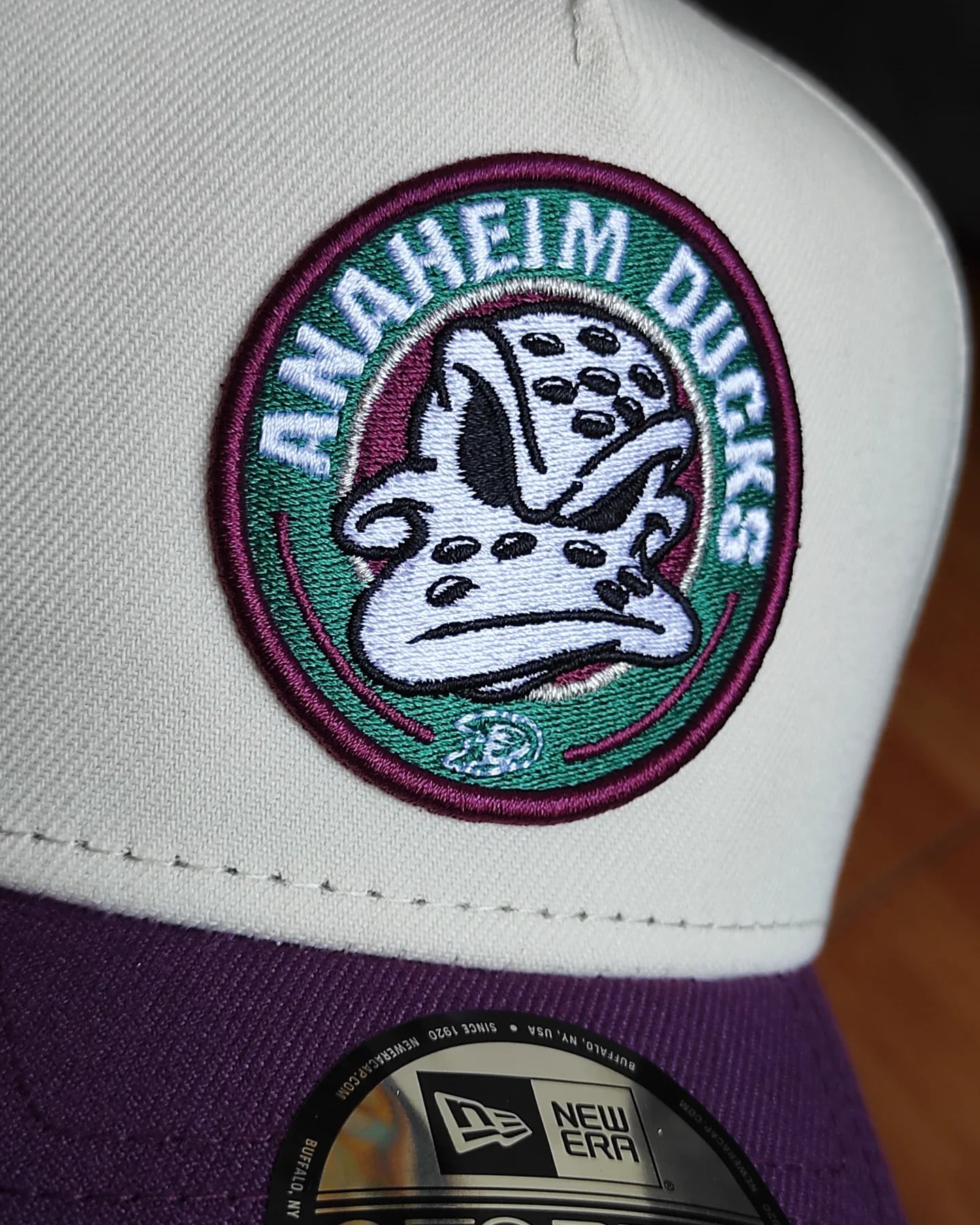 Gorra snapback New Era Anaheim Ducks Chrome Two Tone Edition 9Forty A Frame