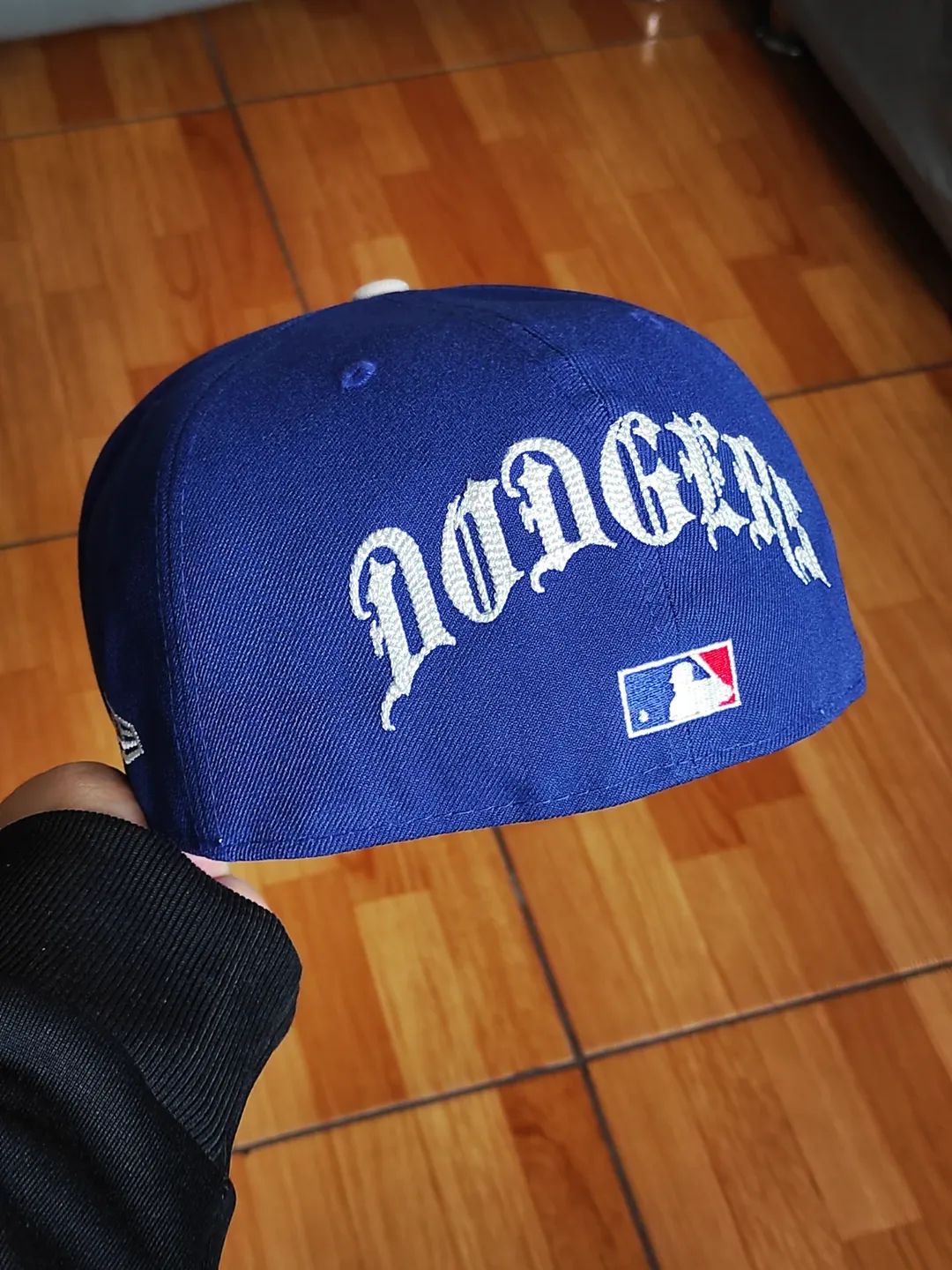 Gorra LA Dodgers MLB Team Wings 59FIFTY Ajustada Azul Marino