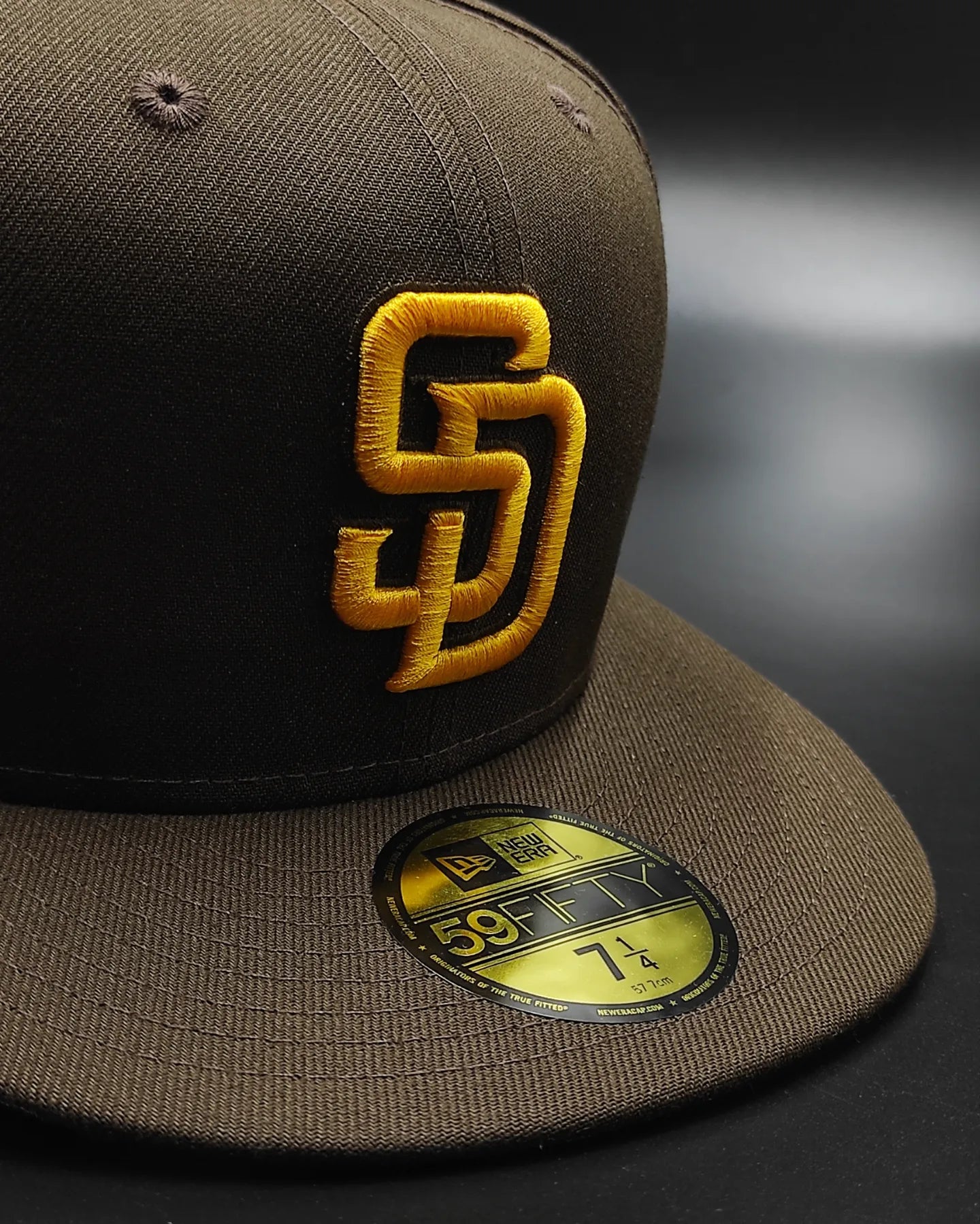 Gorra ajustada 59fifty New Era San Diego Padres 50 aniversario edición amarilla y café