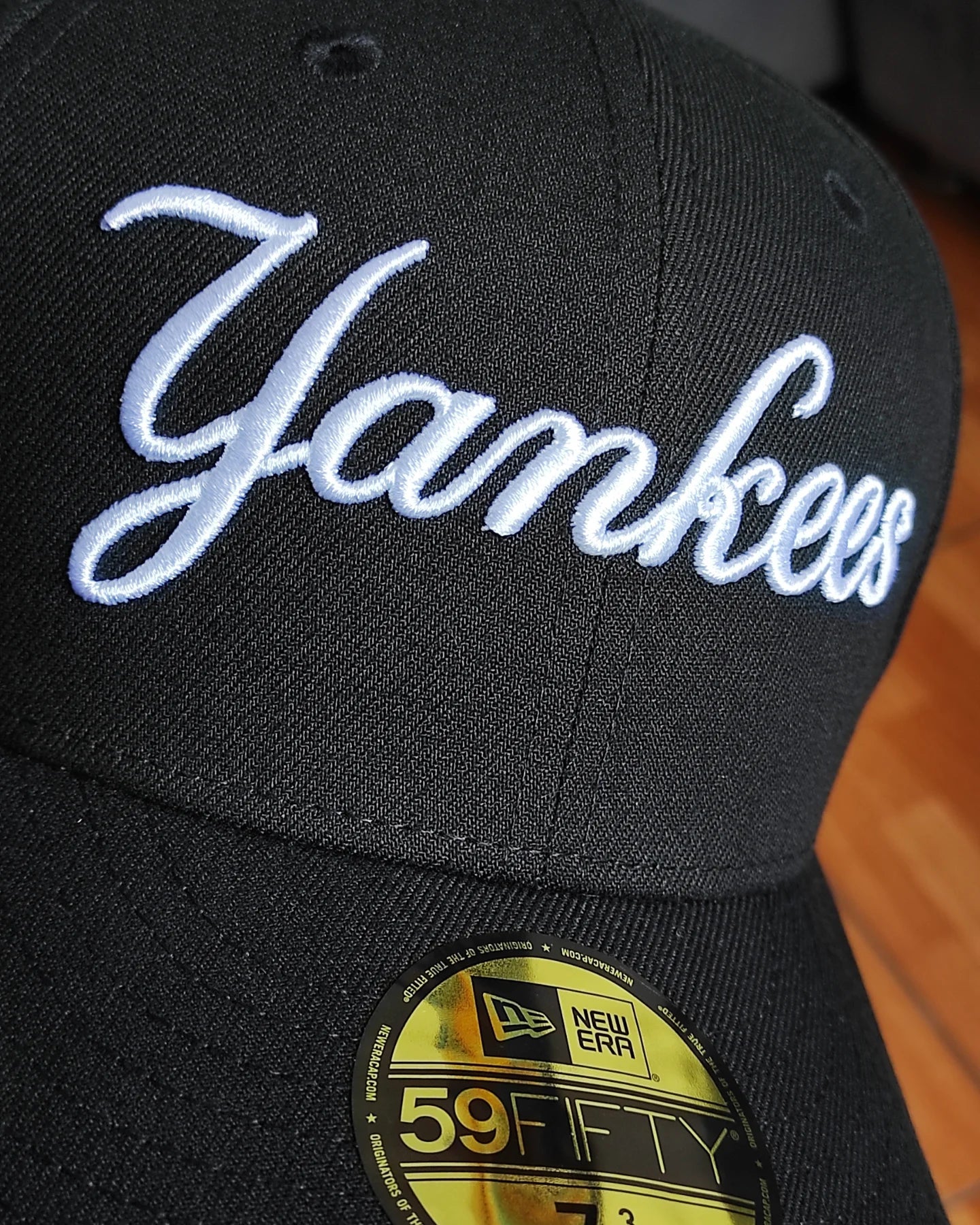 Gorra Ajustada 59Fifty New Era New York Yankees Subway Series 2009 Edición Negra y Roja