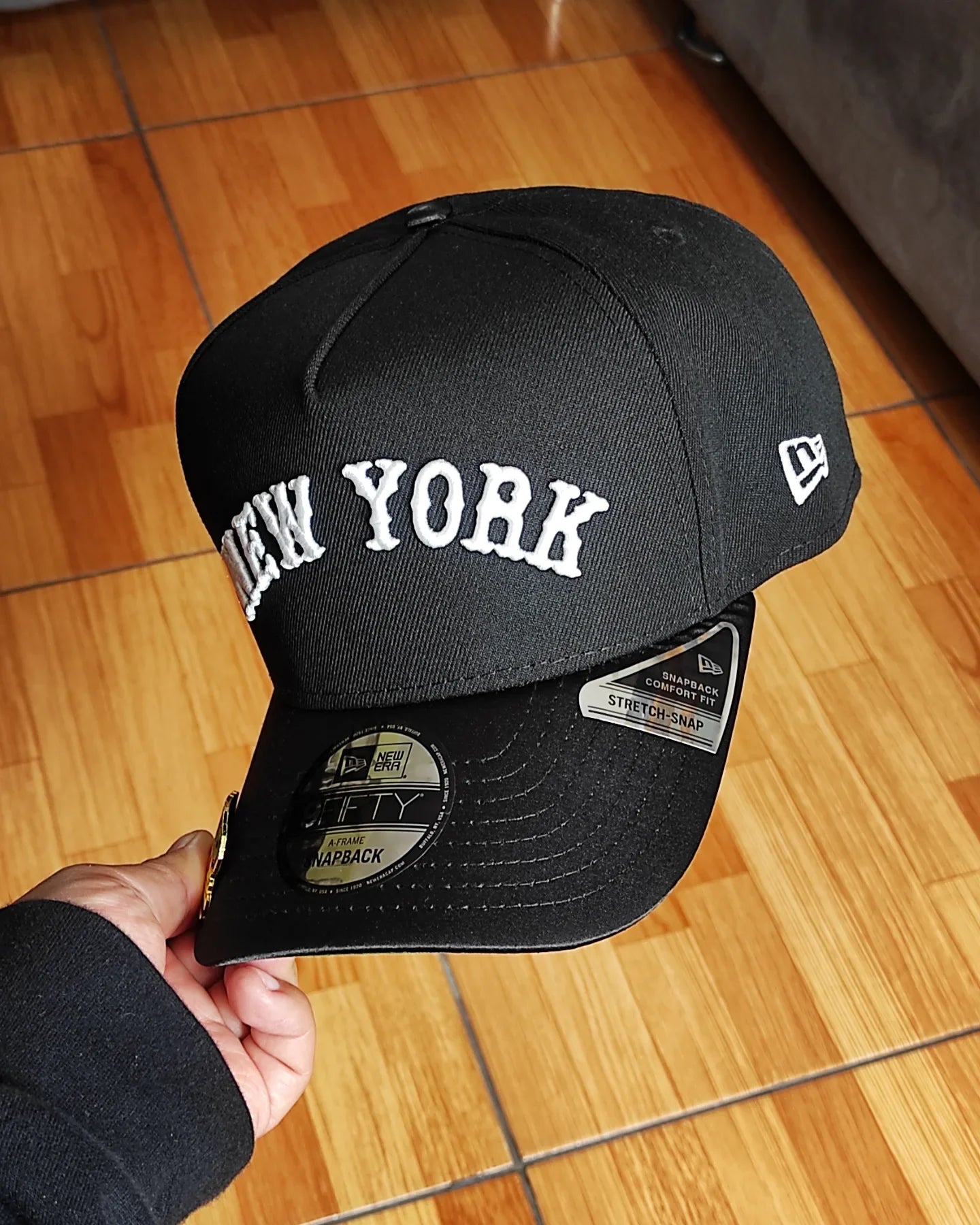 New Era New York Yankees Serie Mundial 1949 Visera Negra Satén Edición A Frame 9Fifty Snapback