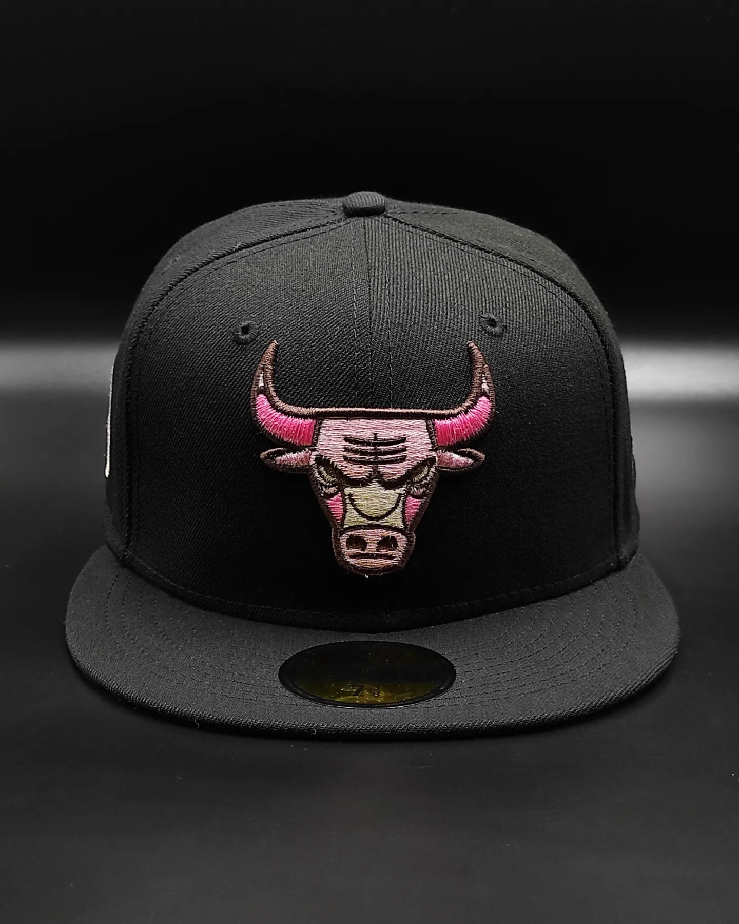 Gorra New Era 59fifty Chicago Bulls NBA patch "cookies and cream" - negro/rosa