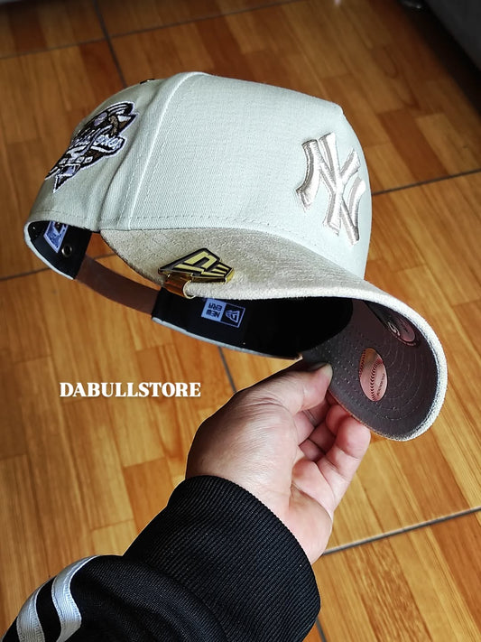 New York Yankees 'Cream' 9FORTY A-Frame Gorra ajustable New Era