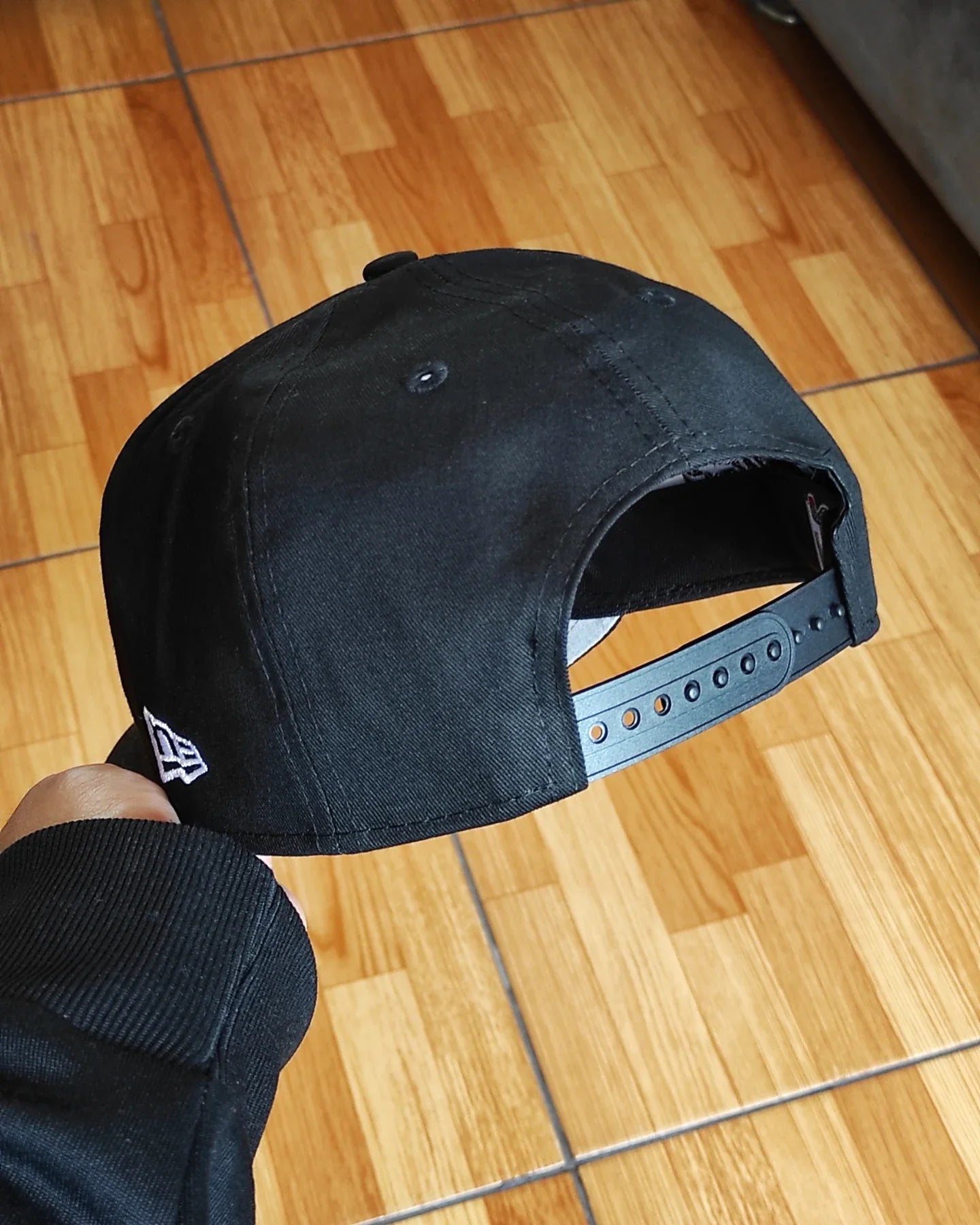 Gorra snapback New Era New York Gótica negra 9Forty A Frame